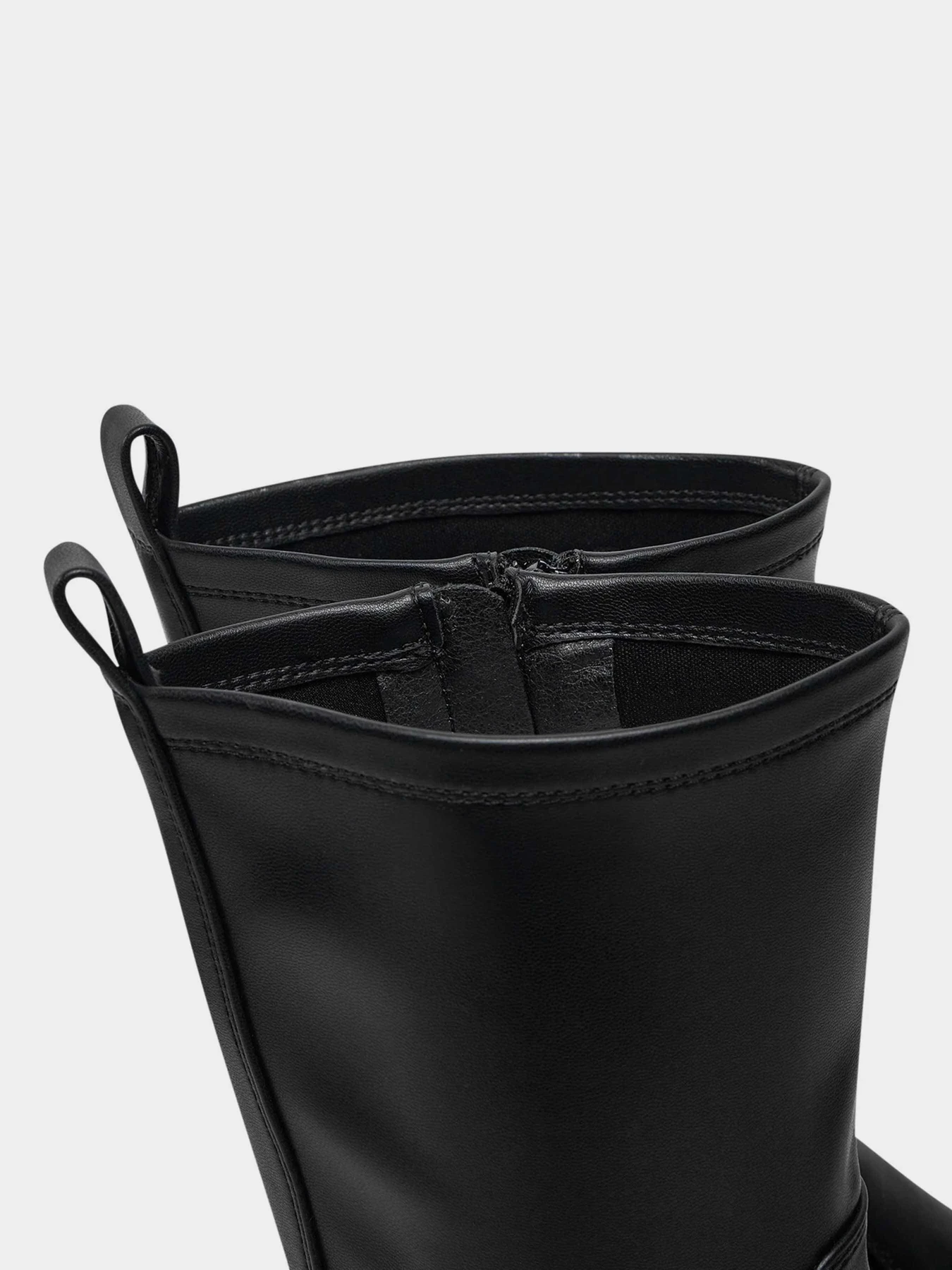 Ботинки и сапоги GUESS Nerea модель FLFNER.ELE10;BLACK Ботинки и сапоги GUESS Nerea модель FLFNER.ELE10;BLACK Фото
