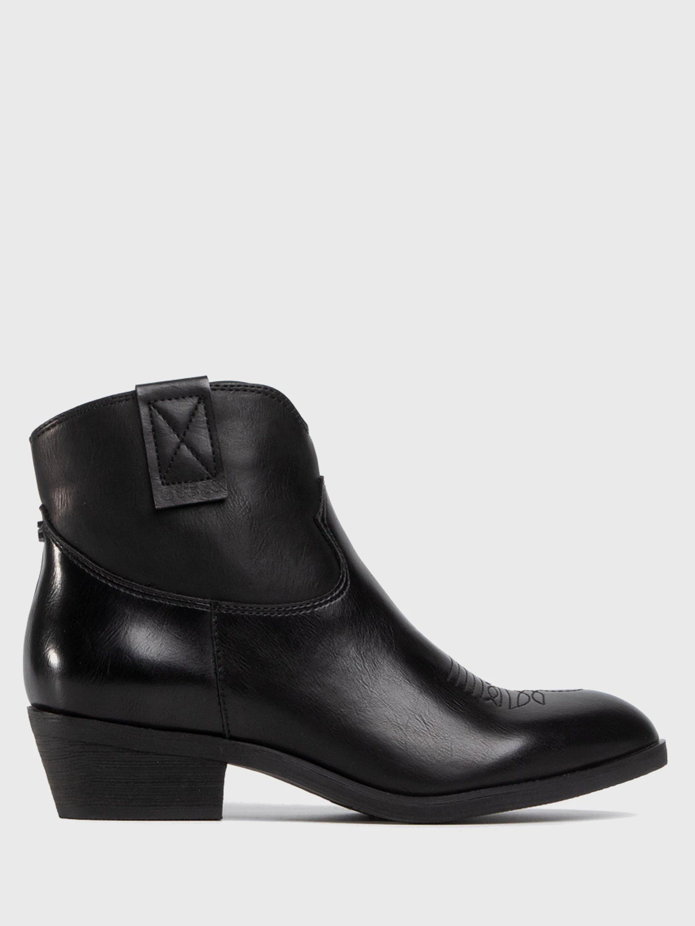Черевики та чоботи GUESS модель FL7SIE-ELE10-BLACK Черевики та чоботи GUESS модель FL7SIE-ELE10-BLACK Фото