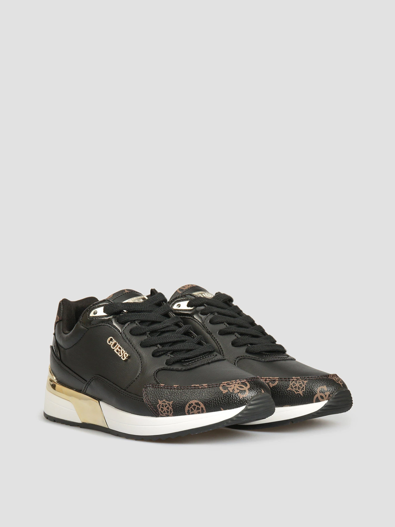 Кроссовки GUESS Moxea модель FL5MOX-FAL12-BLKBR Кроссовки GUESS Moxea модель FL5MOX-FAL12-BLKBR Фото