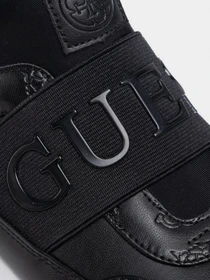 Кроссовки GUESS
Maygin модель FL6MYI-PEL12-BLKBL Фото
