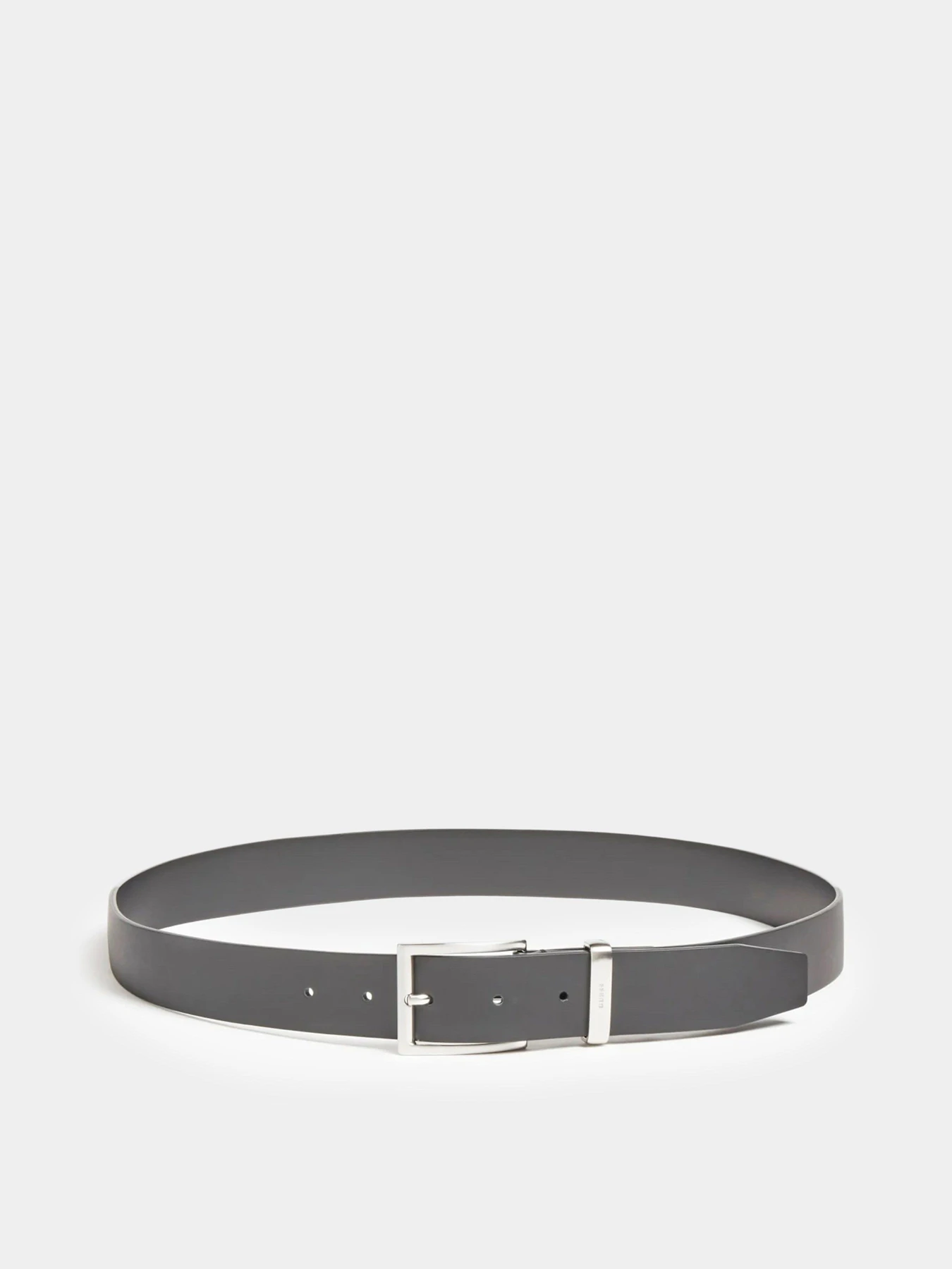 Ремни GUESS Not Coordinated Belts модель BM7544.LEA35;BLA Ремни GUESS Not Coordinated Belts модель BM7544.LEA35;BLA Фото