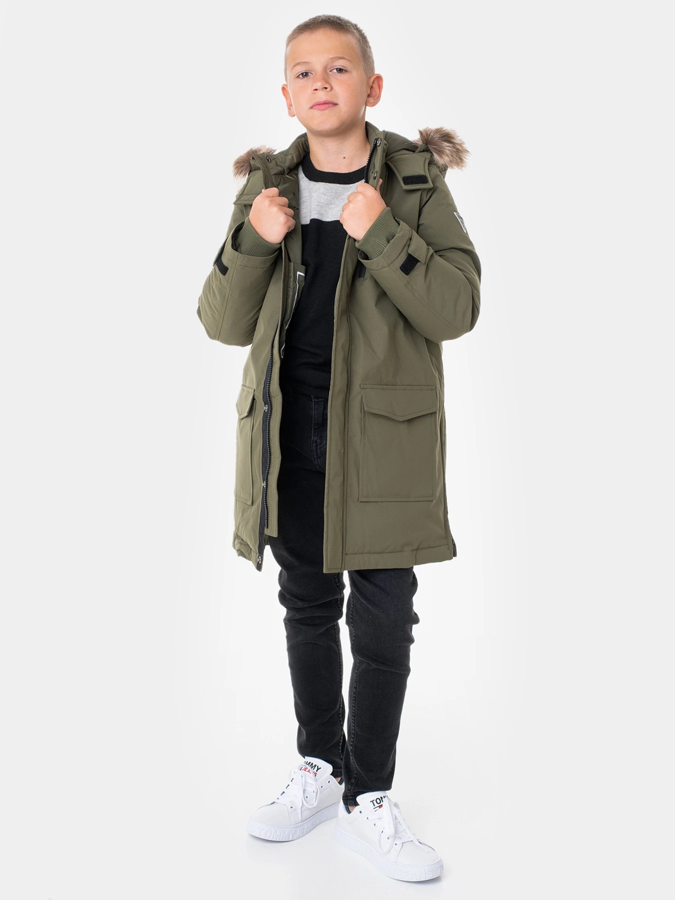 Куртки и дубленки GUESS Faux Fur Hooded Smart модель L2BL01.WF0F0;G8F6 Фото
