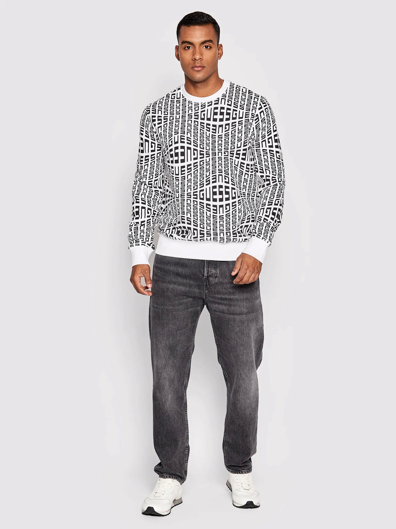 Худи и свитшоты GUESS Salmo Cn Fleece модель M2YQ18.K68I1;P04Q Худи и свитшоты GUESS Salmo Cn Fleece модель M2YQ18.K68I1;P04Q Фото