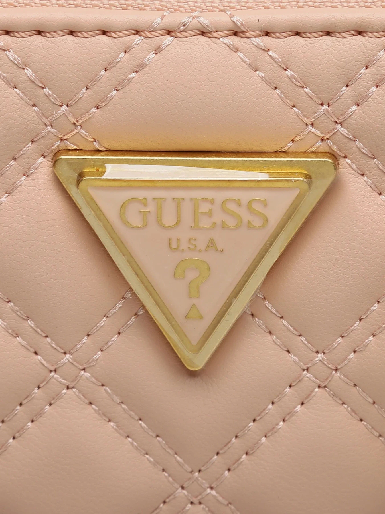 Сумки GUESS Giully модель HWQA87.48140;APC Фото