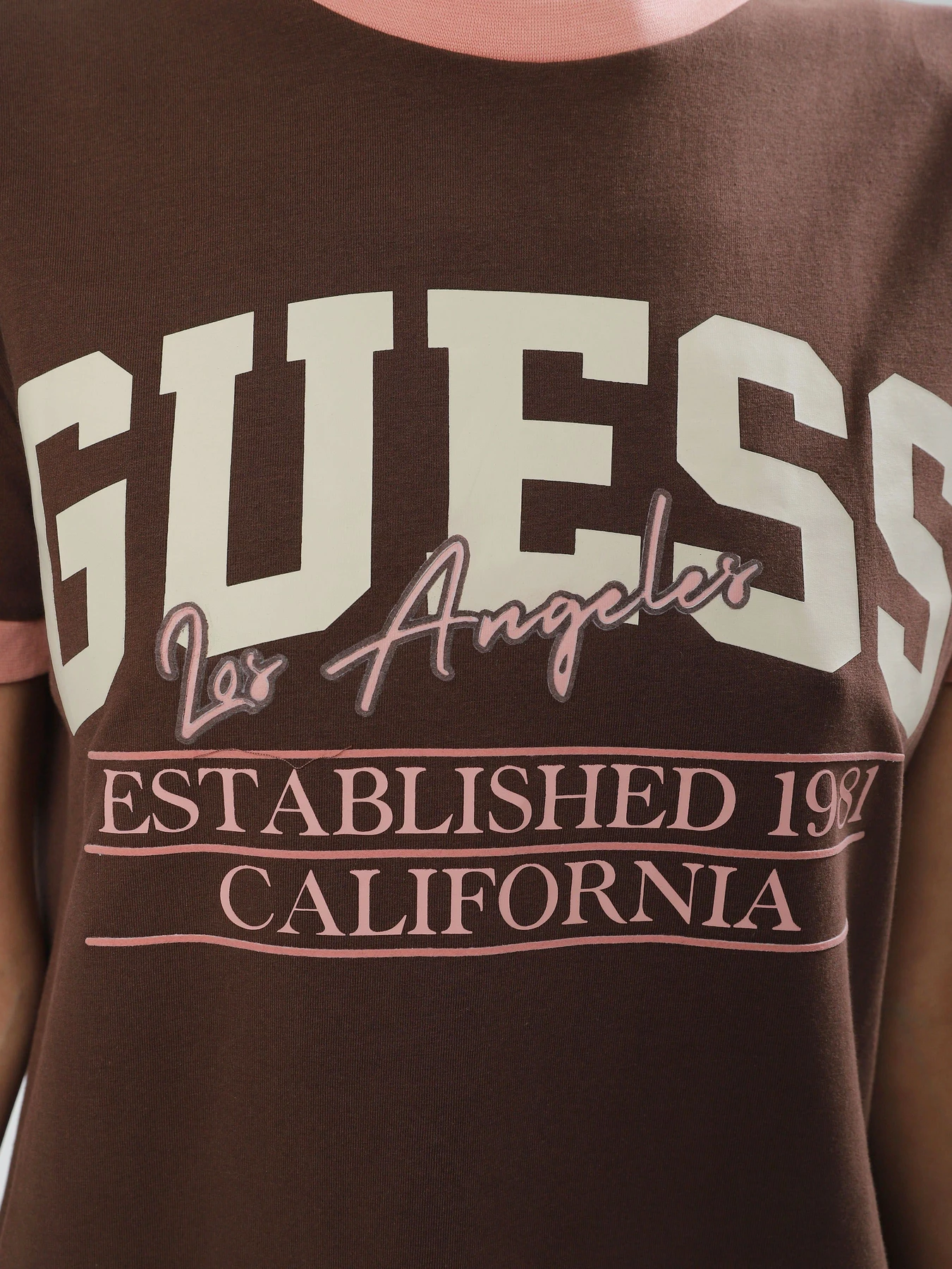 Футболки и поло GUESS Allegra Ss T-Shirt модель V3BI03.J1314;A103 Фото
