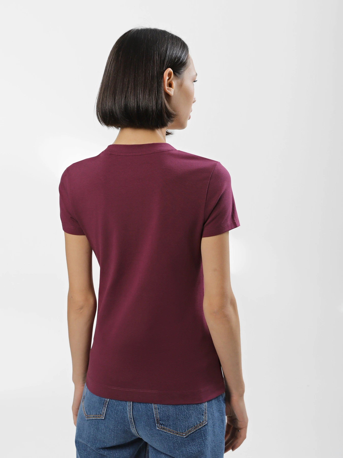 Футболки и поло GUESS Ss Cn Logo Micro Studs Tee модель W3BI34.J1314;G4A1 Фото