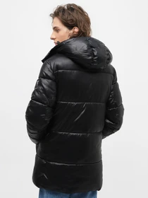 Куртки та дублянки GUESS модель M3BL28.WFP50;JBLK Фото