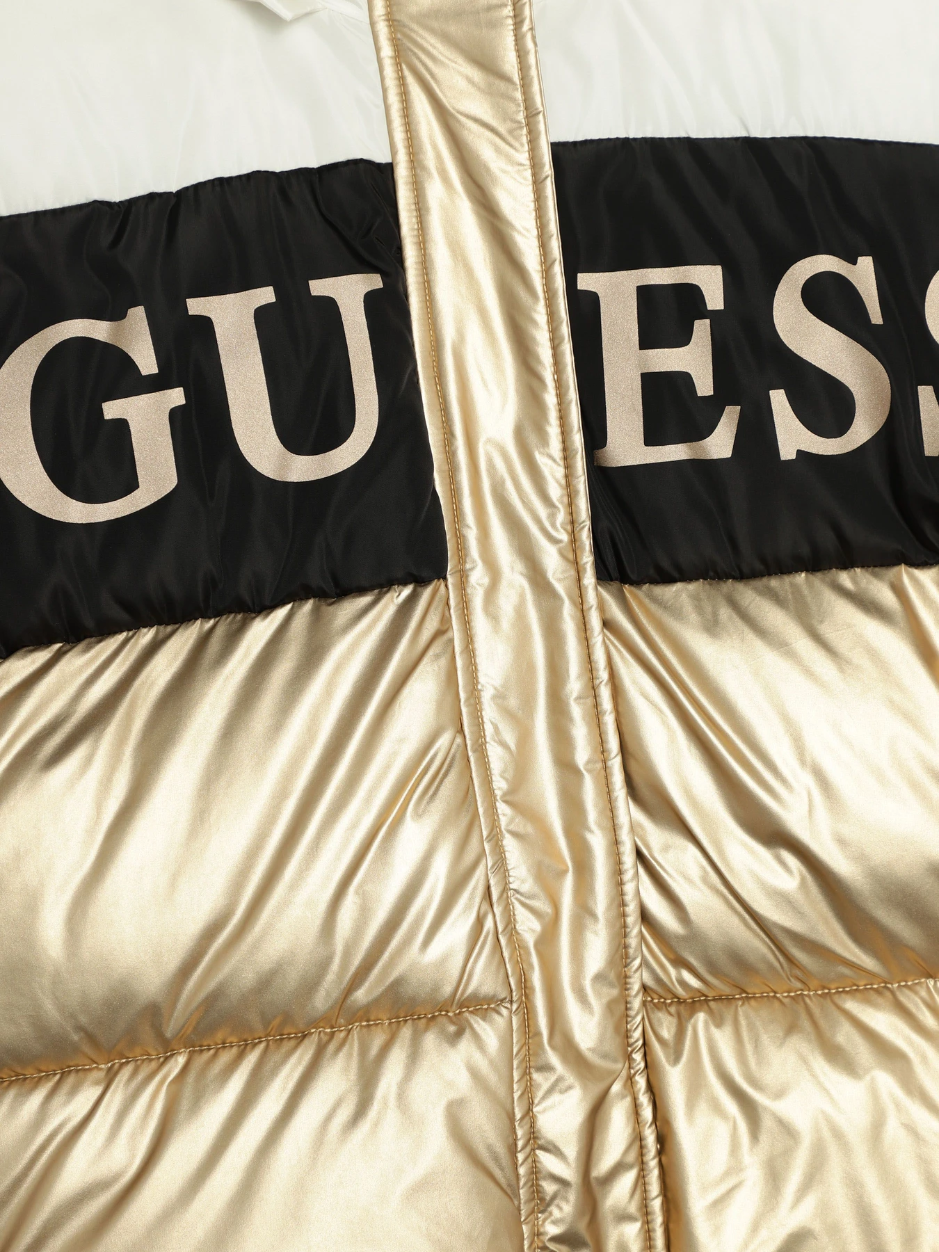 Куртки и дубленки GUESS модель J3BL03.WBVE0;F9W0 Куртки и дубленки GUESS модель J3BL03.WBVE0;F9W0 Фото