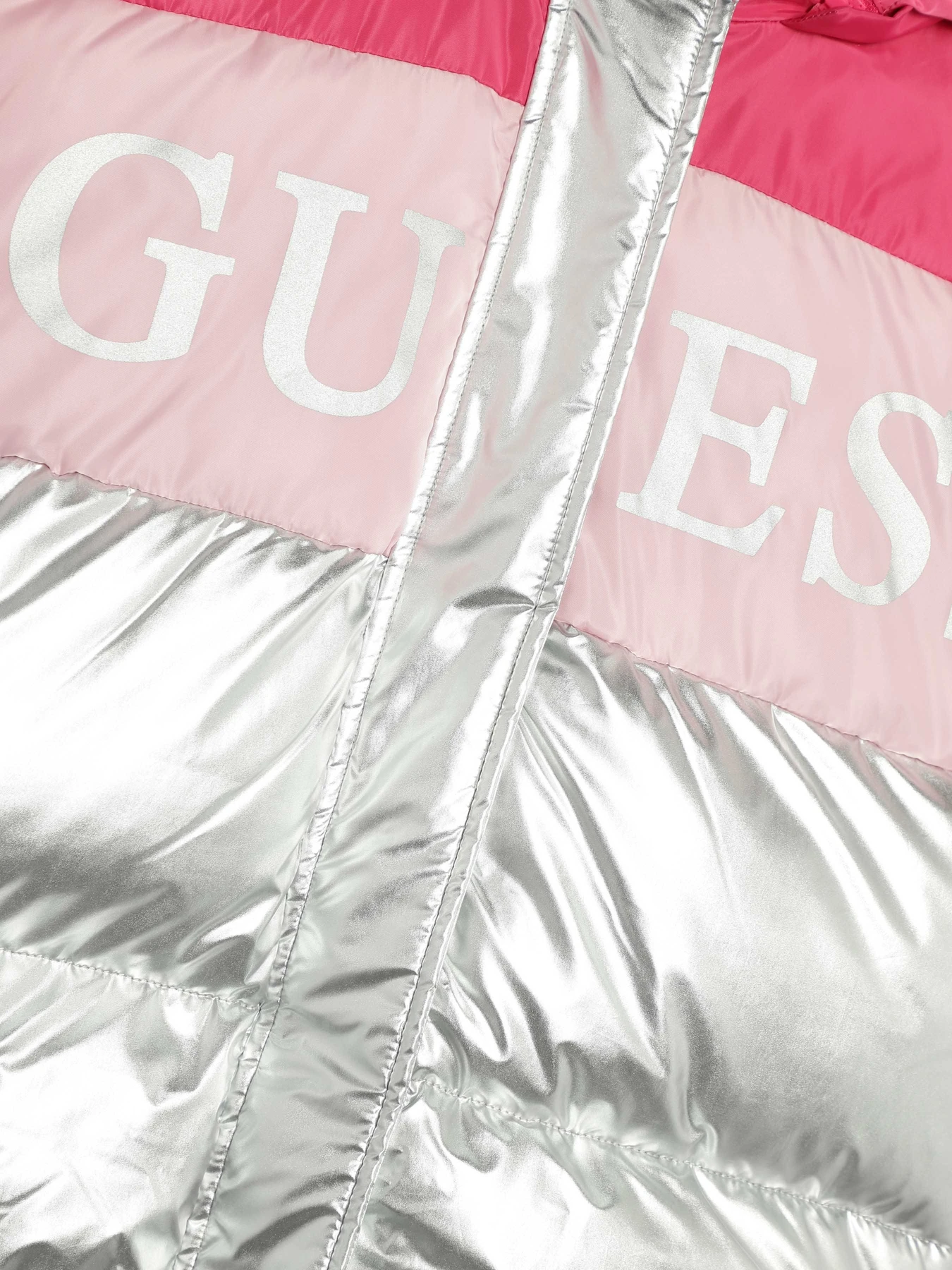 Куртки и дубленки GUESS модель J3BL03.WBVE0;F634 Куртки и дубленки GUESS модель J3BL03.WBVE0;F634 Фото