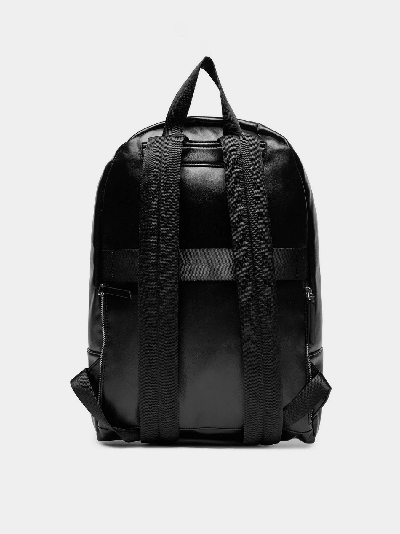 Рюкзаки GUESS Bellagio Eco HMBELG модель HMBELG.P4111;BLA Рюкзаки GUESS Bellagio Eco HMBELG модель HMBELG.P4111;BLA Фото
