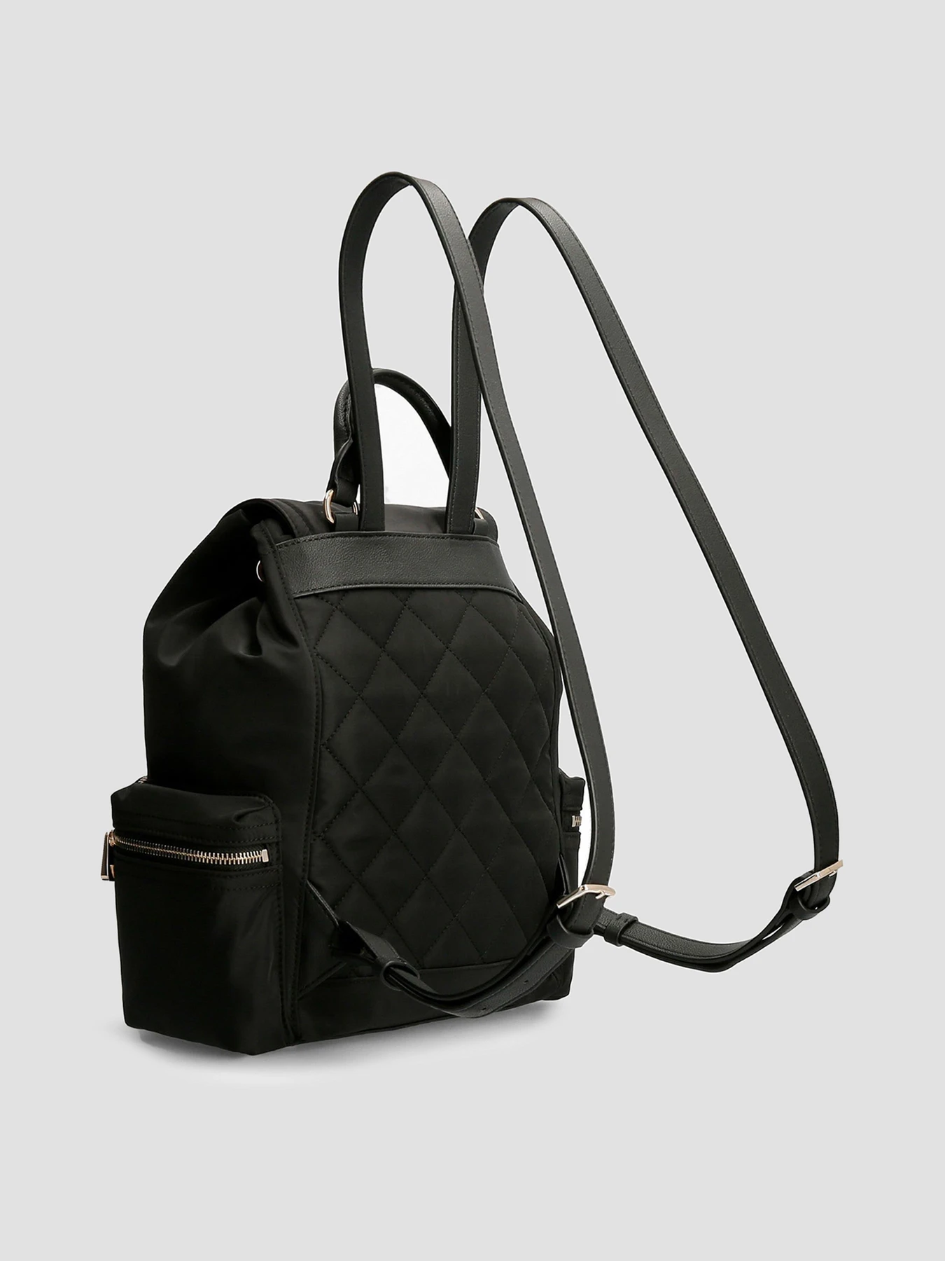 Рюкзаки GUESS Eco Gemma модель HWEYG8.39532;BLA Рюкзаки GUESS Eco Gemma модель HWEYG8.39532;BLA Фото