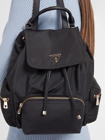Рюкзаки GUESS Eco Gemma модель HWEYG8.39532;BLA Фото