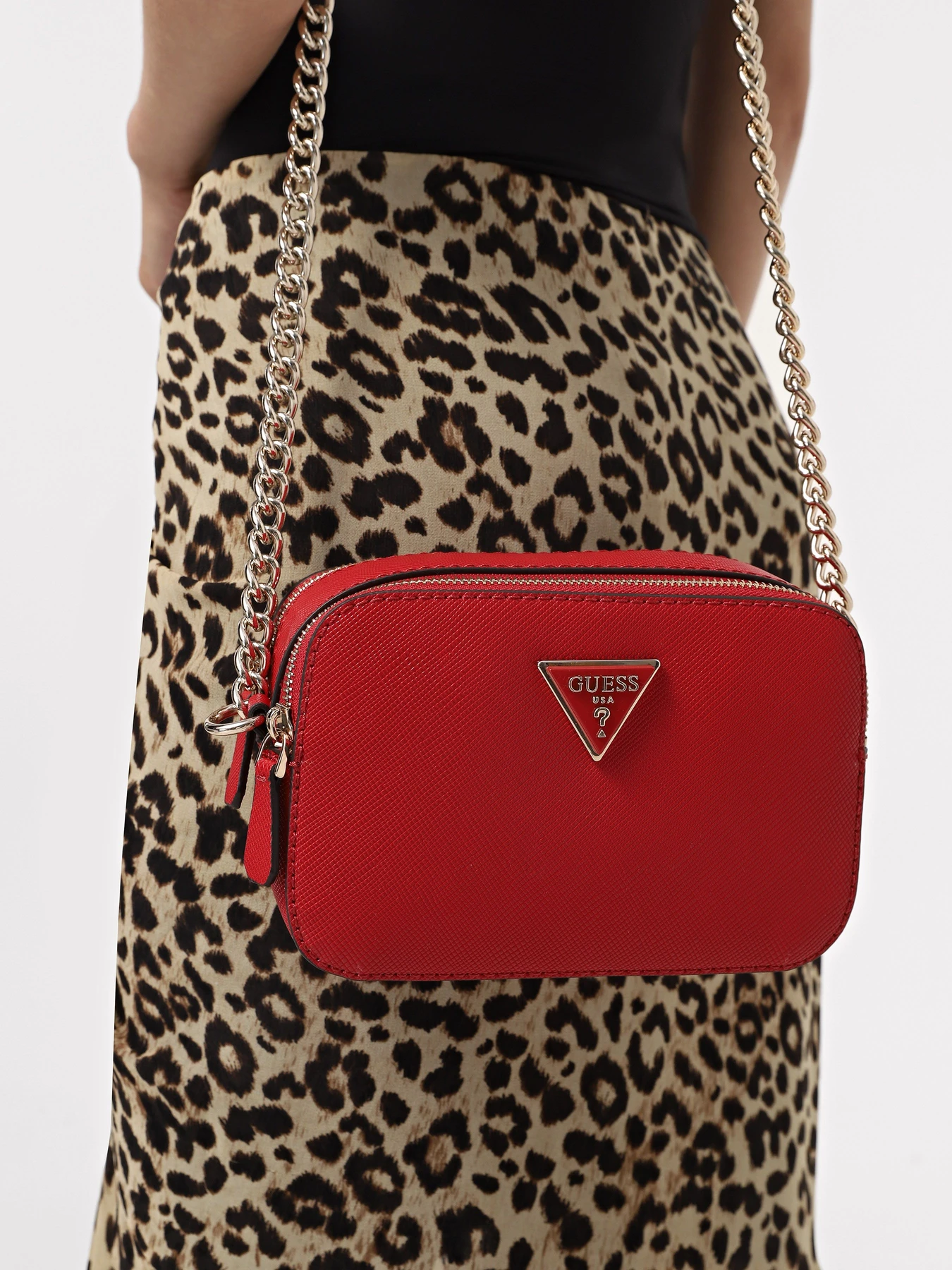 Сумки GUESS Noelle модель HWZG78.79140;RED Сумки GUESS Noelle модель HWZG78.79140;RED Фото