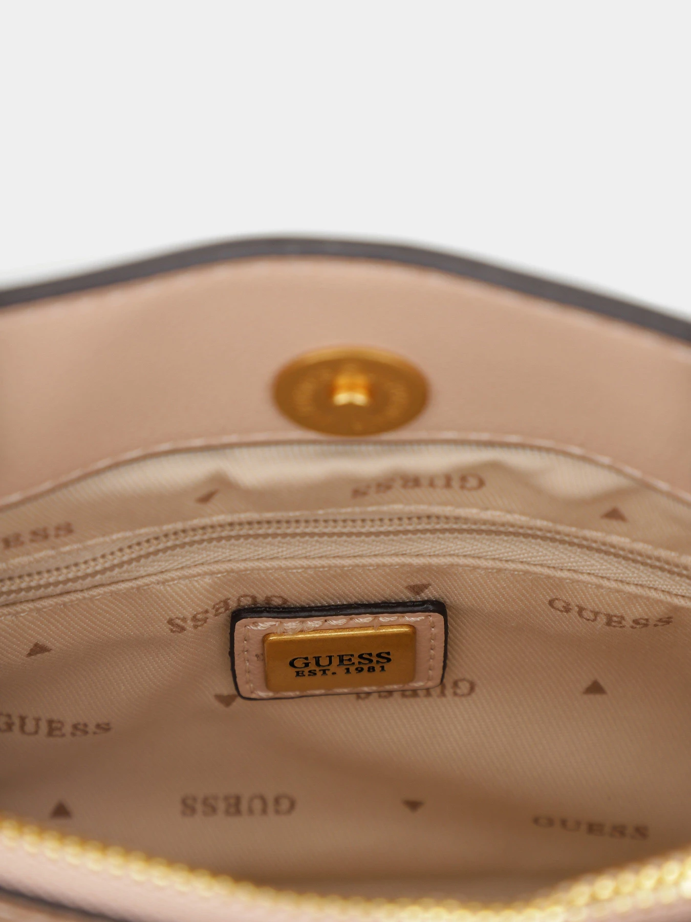 Сумки GUESS Emera модель HWVA92.21760;LBG Сумки GUESS Emera модель HWVA92.21760;LBG Фото
