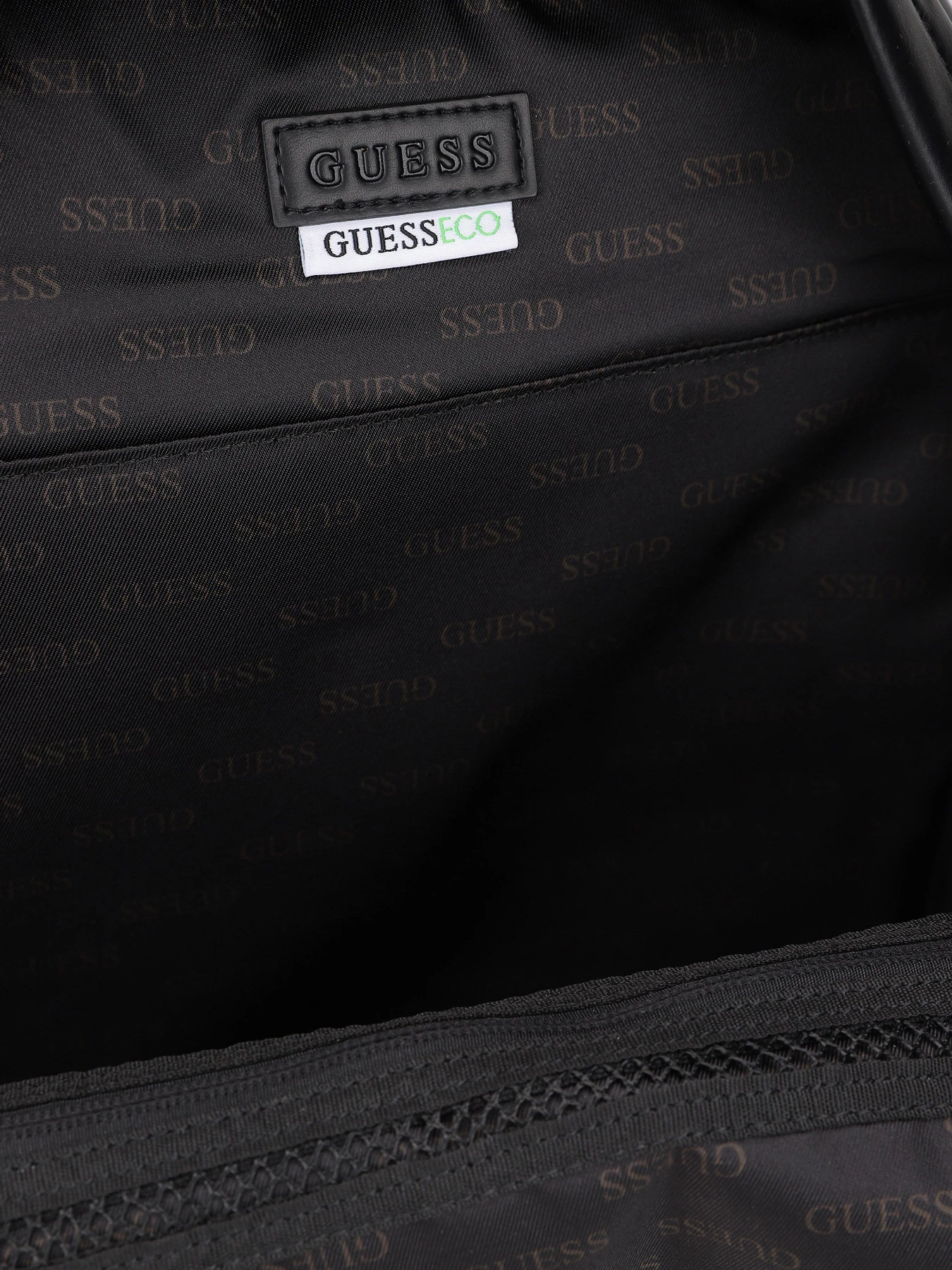Рюкзаки GUESS Milano Compact модель HMMILI.P4411;BLA Рюкзаки GUESS Milano Compact модель HMMILI.P4411;BLA Фото