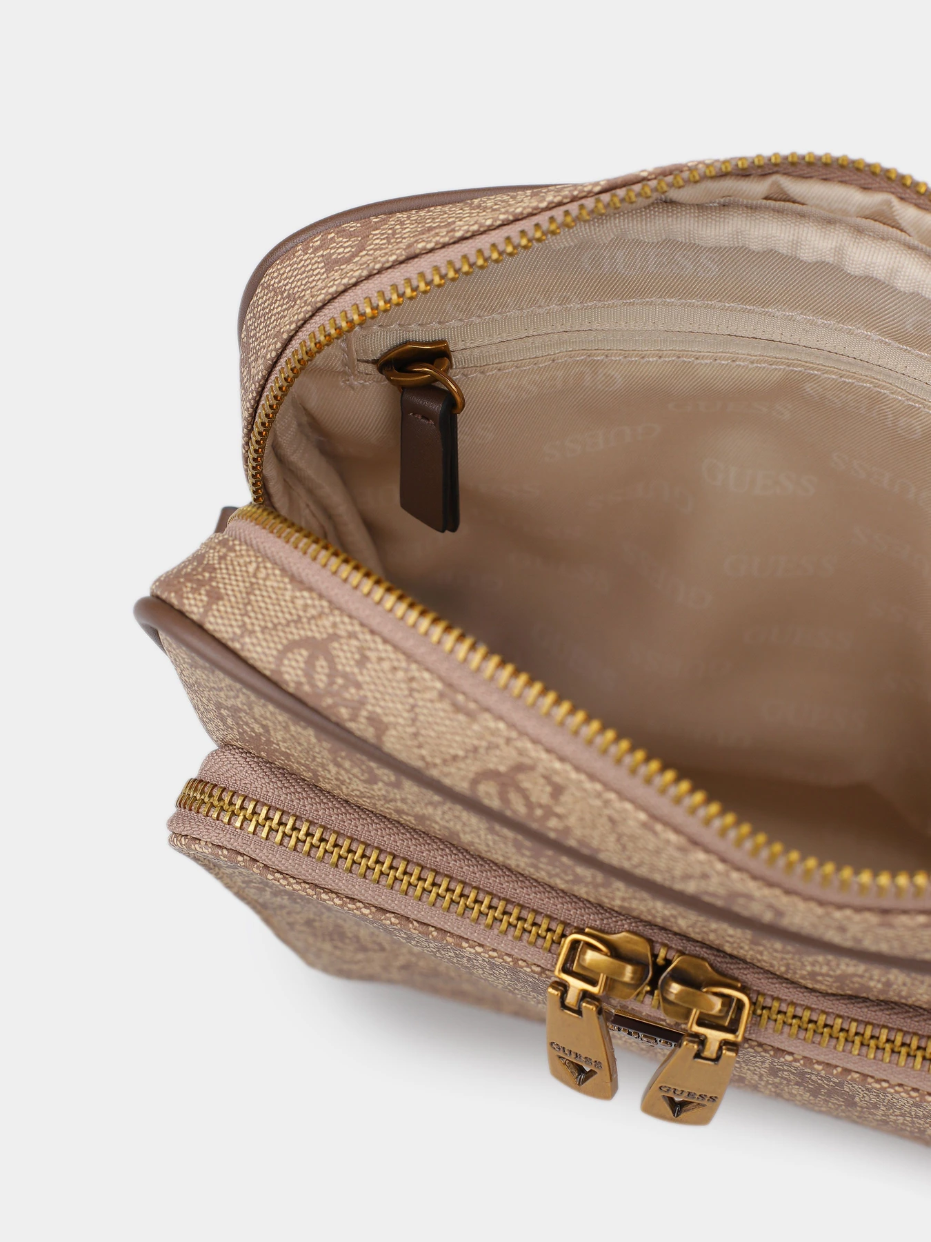 Сумки GUESS Milano модель HMMILO.P4260;BBO Сумки GUESS Milano модель HMMILO.P4260;BBO Фото
