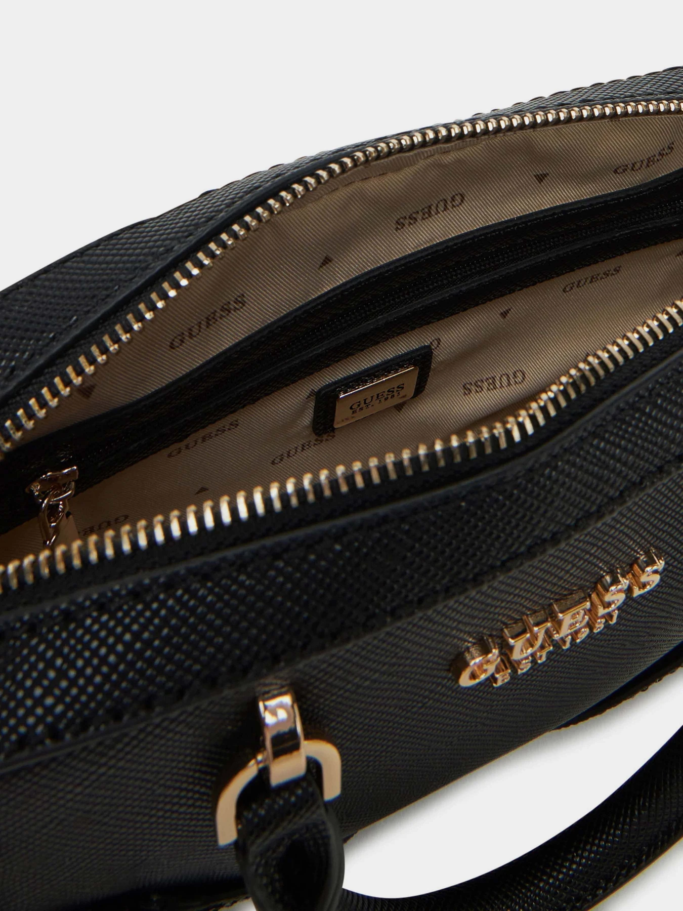 Сумки GUESS Bramina модель HWZG96.36050;BLA Фото