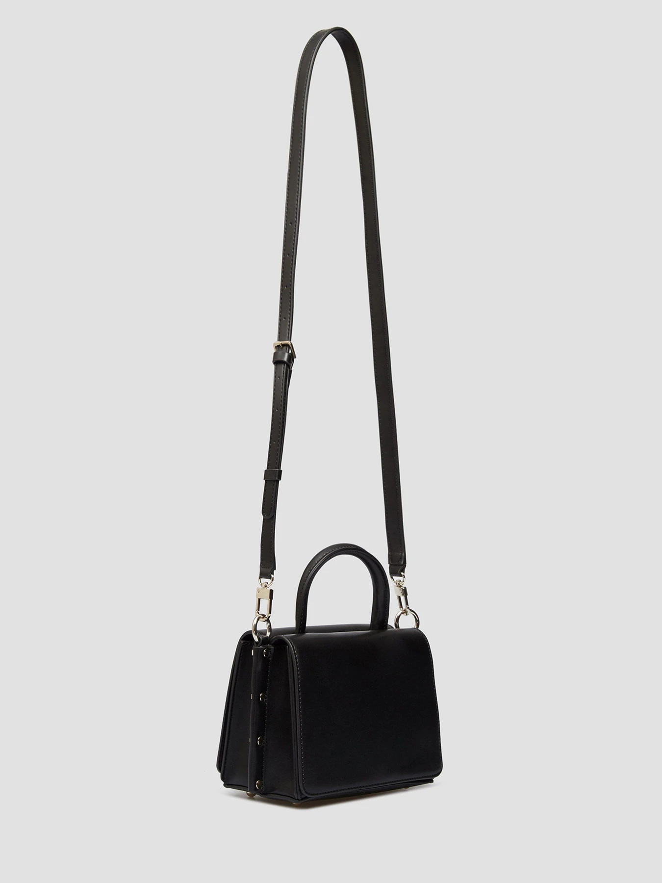 Сумки GUESS модель HWVG78-80180-BLA Сумки GUESS модель HWVG78-80180-BLA Фото