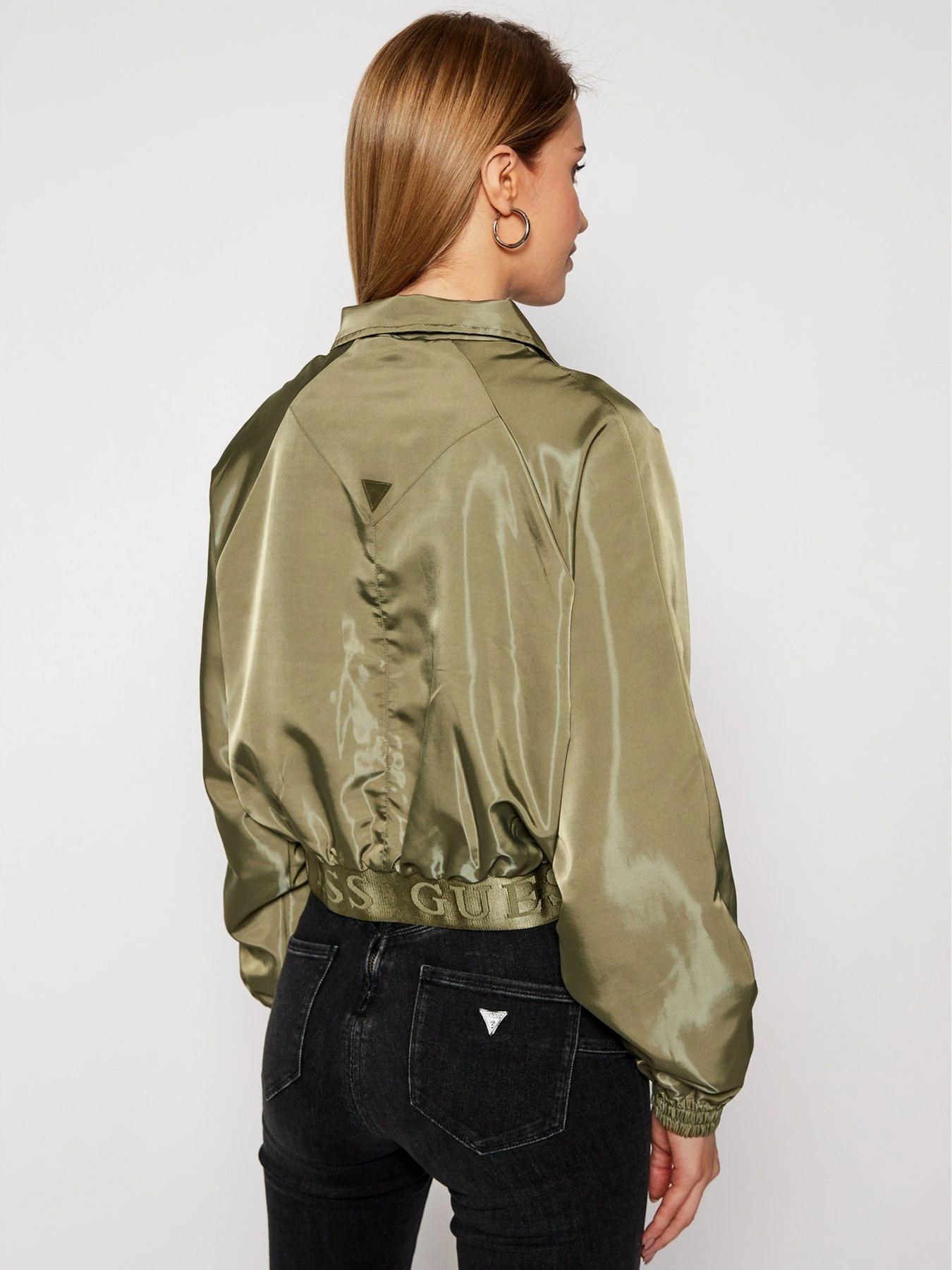 Куртки та дублянки GUESS модель W1RL84-WDOG2-G831 Куртки та дублянки GUESS модель W1RL84-WDOG2-G831 Фото