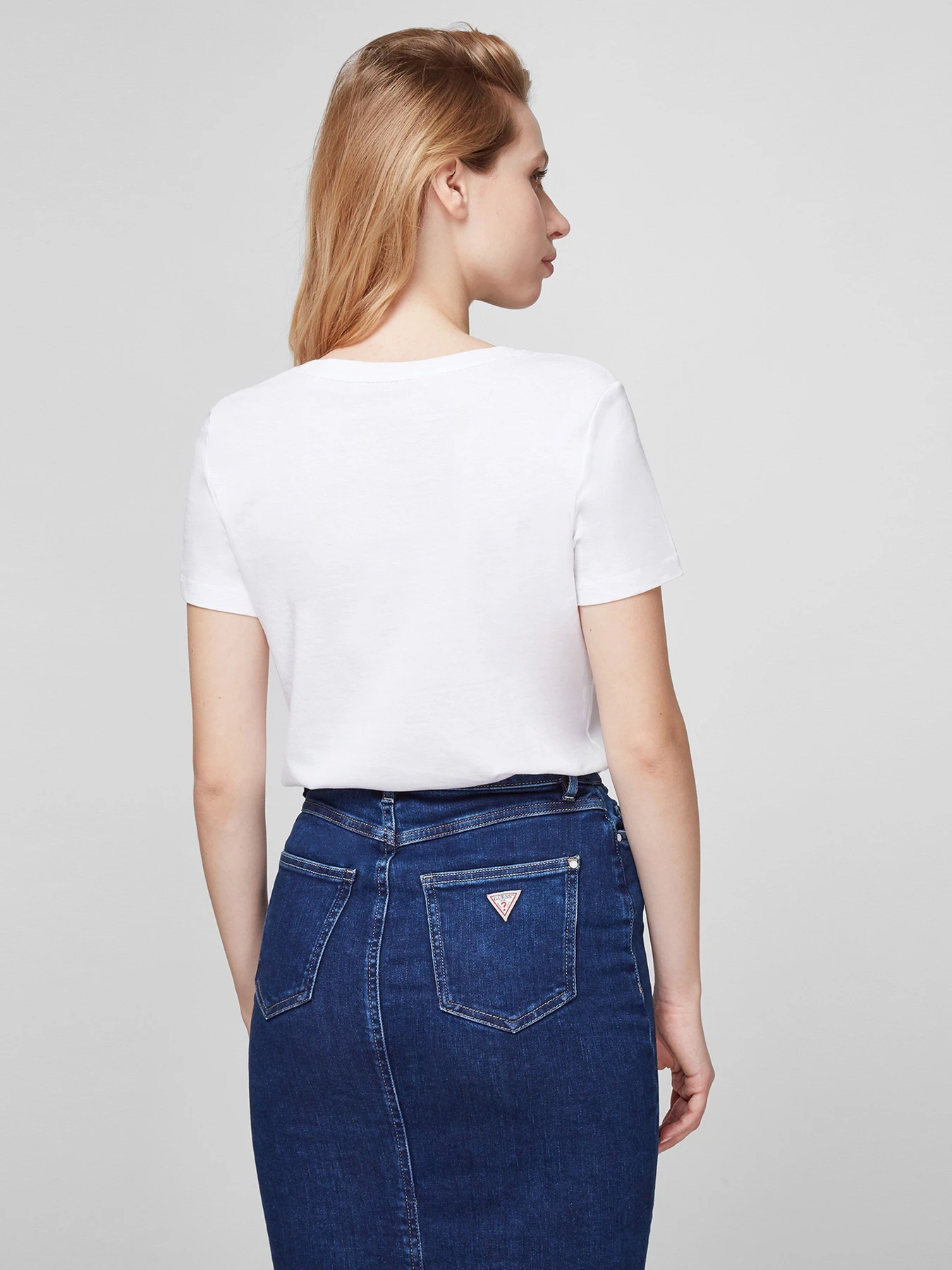 Футболки и поло GUESS модель W1RI00-I3Z11-TWHT Фото