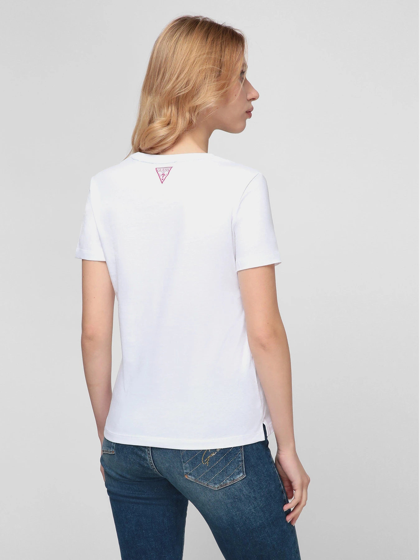 Футболки и поло GUESS модель W1RI49-I3Z00-TWHT Футболки и поло GUESS модель W1RI49-I3Z00-TWHT Фото