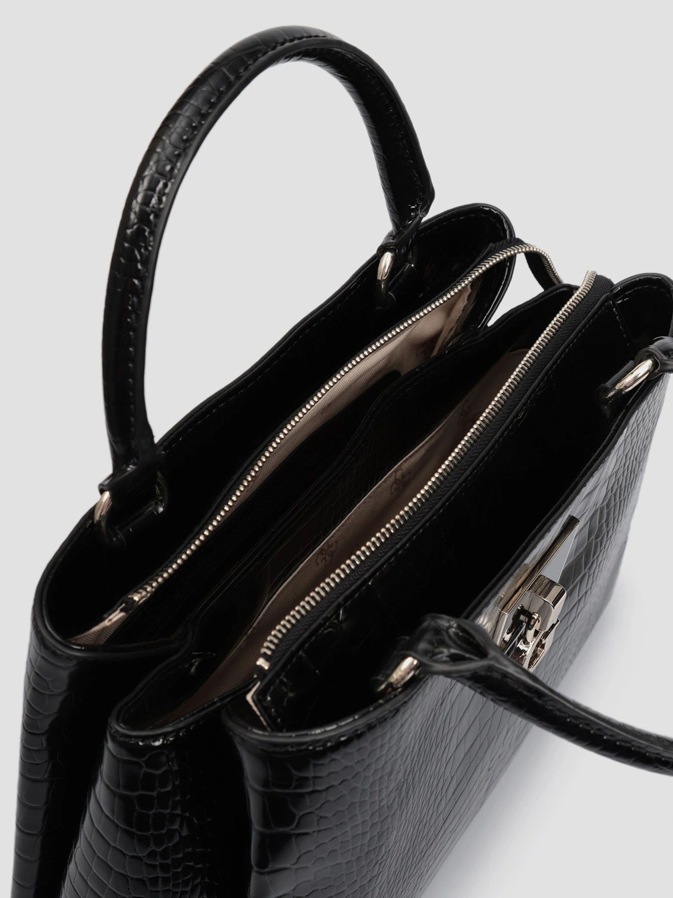 Сумки GUESS модель HWCG79-72060-BLA Фото