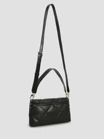 Сумки GUESS модель HWQB75-80190-BLA Фото