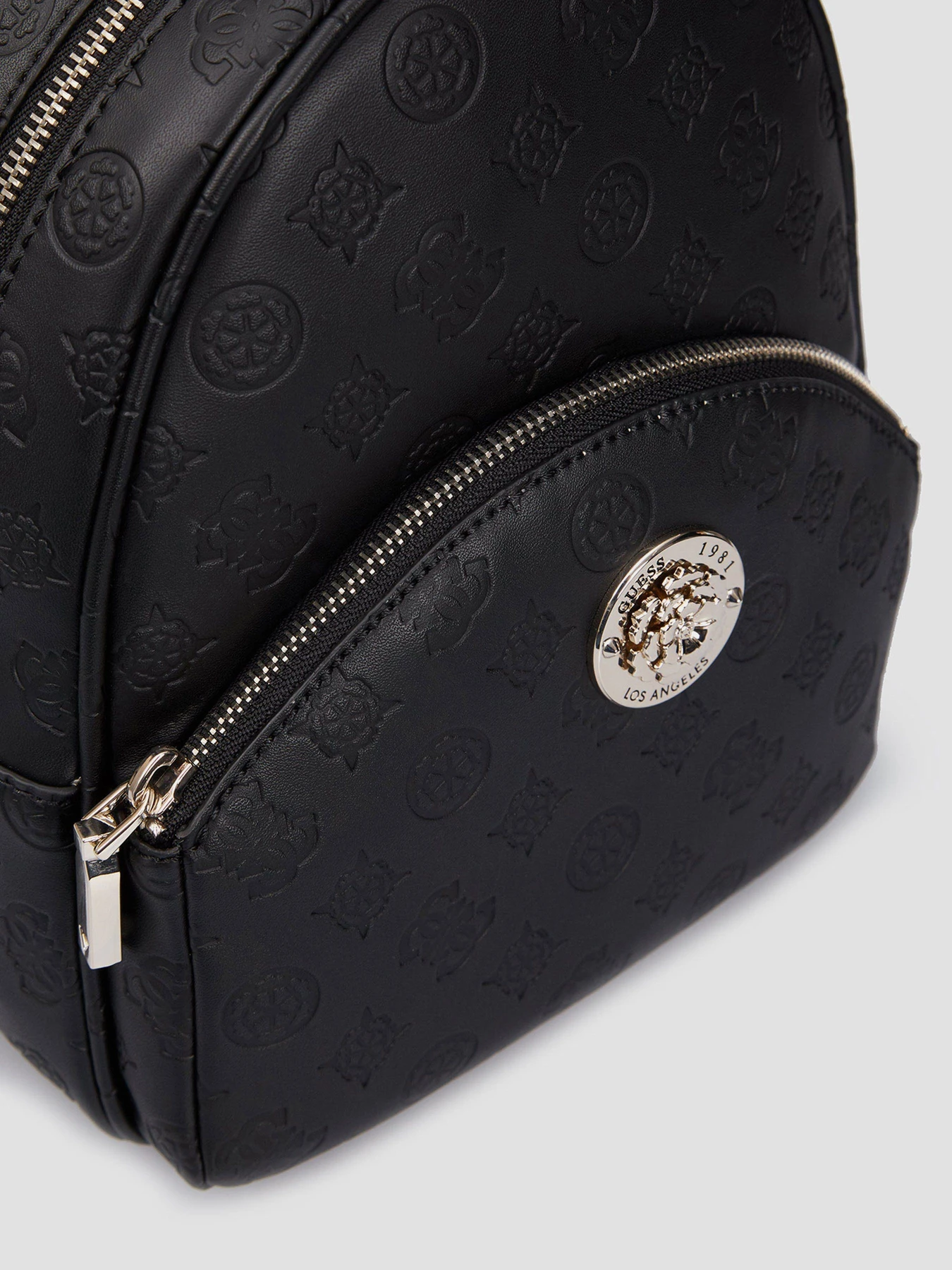 Рюкзаки GUESS модель HWSG79-68320-BLA Рюкзаки GUESS модель HWSG79-68320-BLA Фото