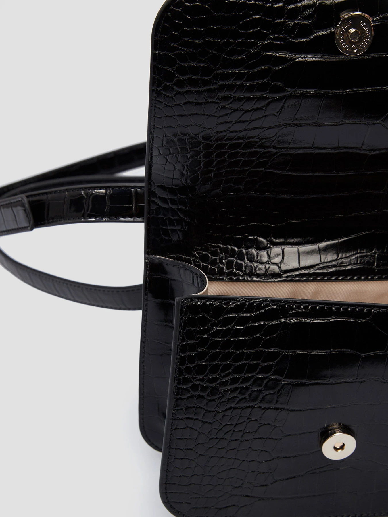 Сумки GUESS модель HWCG79-91780-BLA Фото