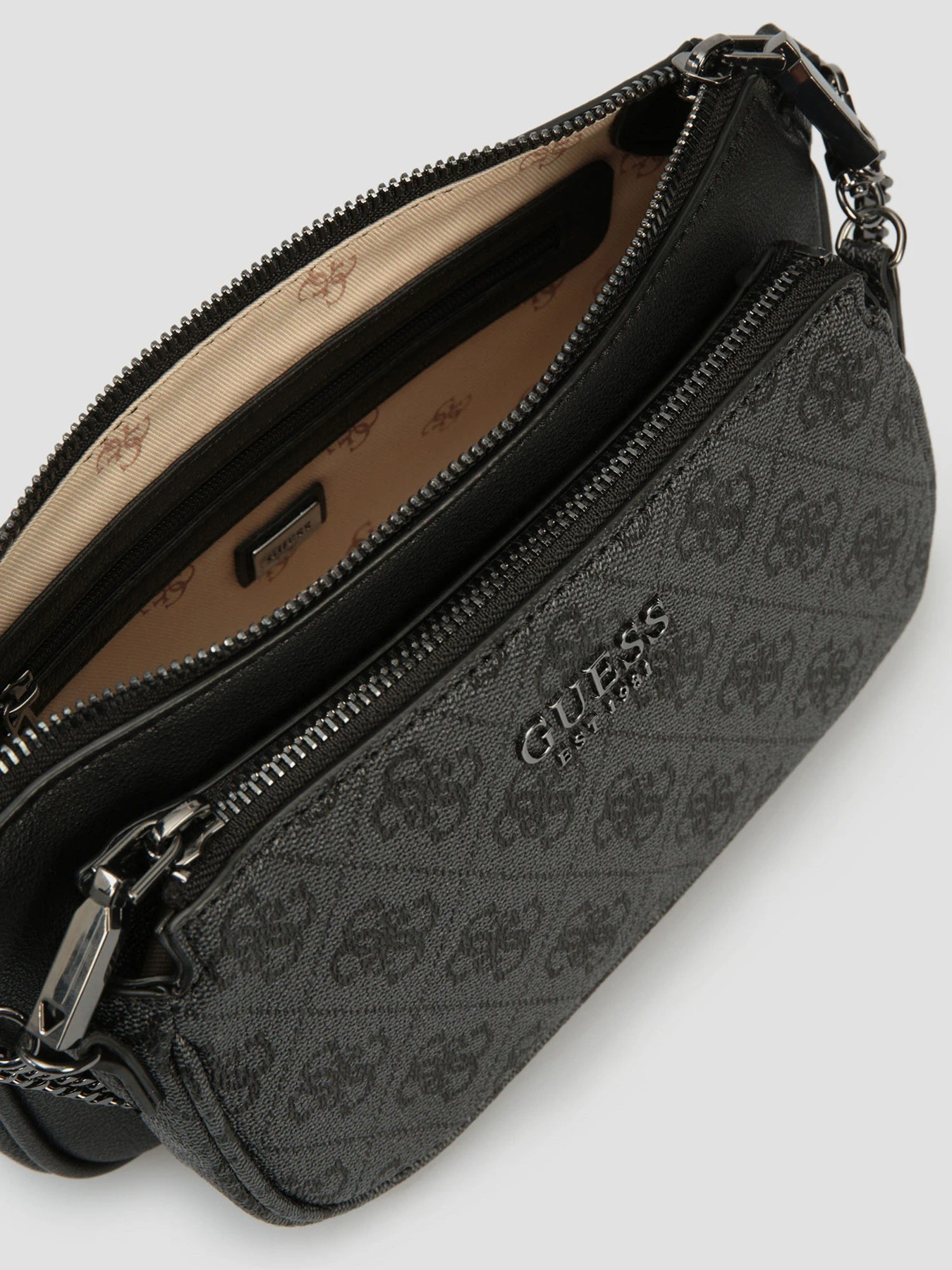 Сумки GUESS модель HWSM79-67700-COA Сумки GUESS модель HWSM79-67700-COA Фото