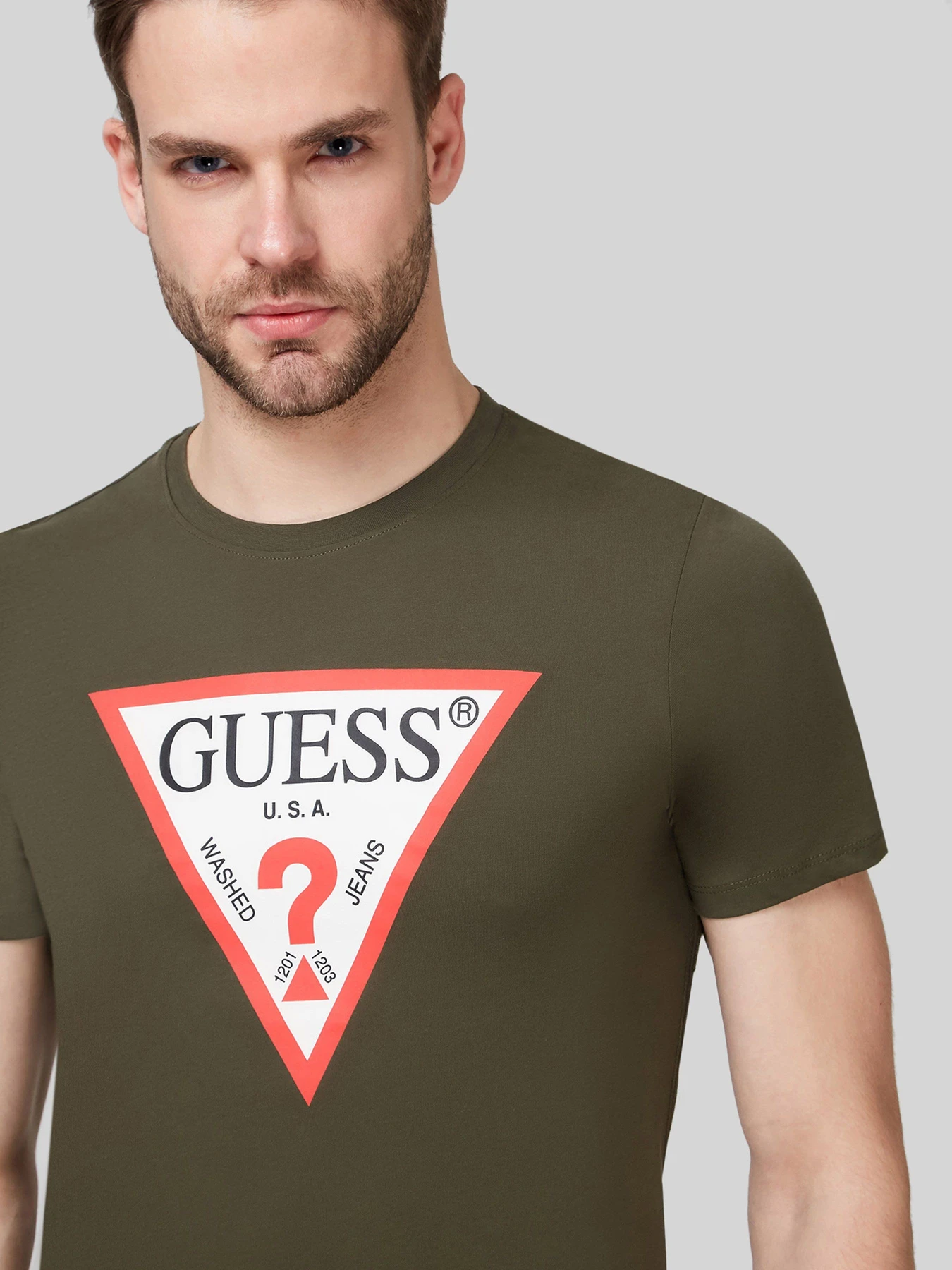 Футболки и поло GUESS модель M1RI71-I3Z11-G8F6 Футболки и поло GUESS модель M1RI71-I3Z11-G8F6 Фото