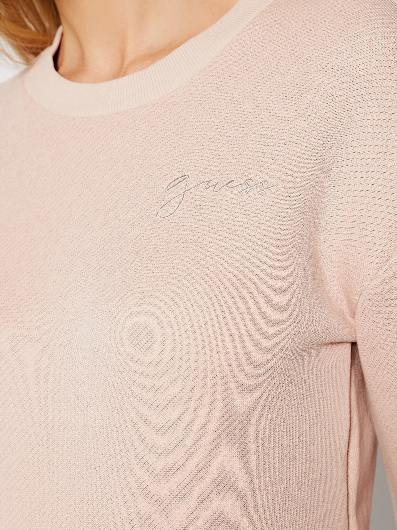 Худи и свитшоты GUESS модель O1GQ00-FL03M-G6J9 Фото