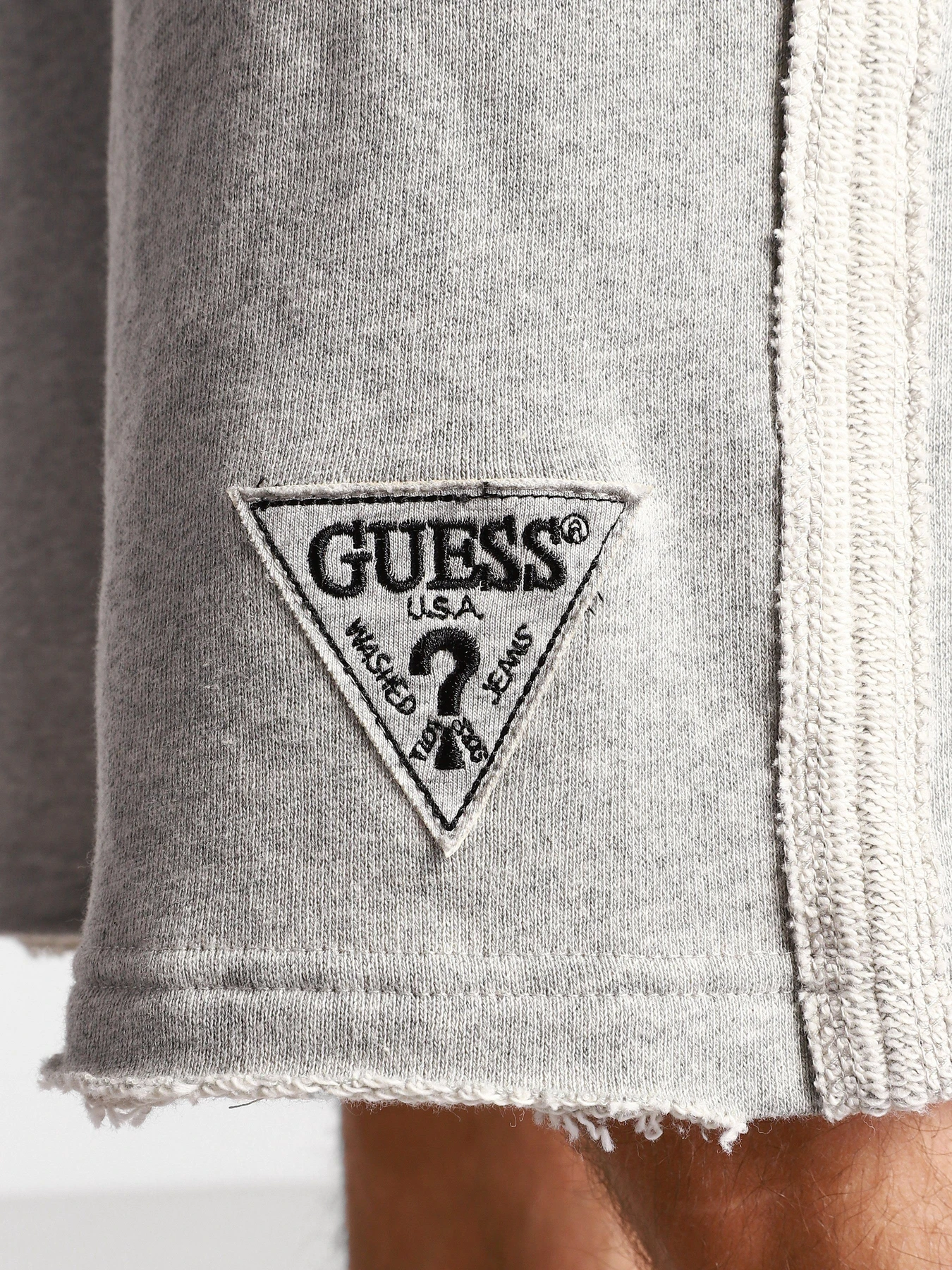 Шорты GUESS модель M1GD55-K68I1-LHY Фото