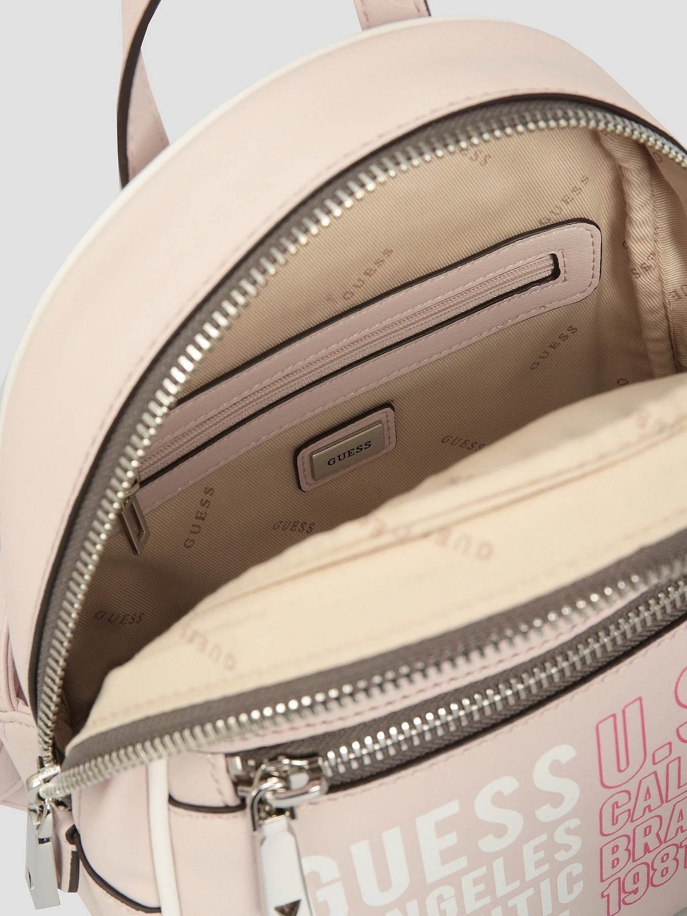 Рюкзаки GUESS Kalipso модель HWBY81-10320-BSM Рюкзаки GUESS Kalipso модель HWBY81-10320-BSM Фото