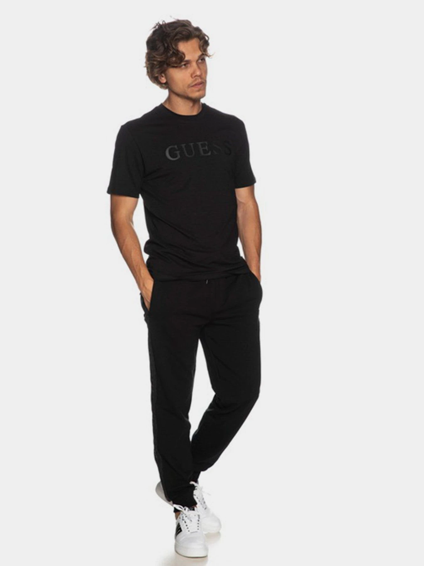 Футболки і поло GUESS модель U1YA00.JR06K;JBLK Фото