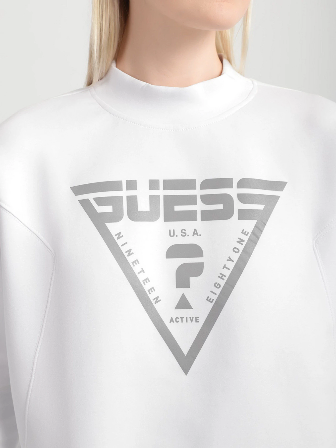 Худи и свитшоты GUESS Caren модель O1BA69.FL03S;G011 Фото