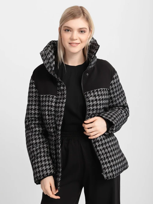 Куртки та дублянки GUESS модель W1BL10.WE4A0;F061 Фото