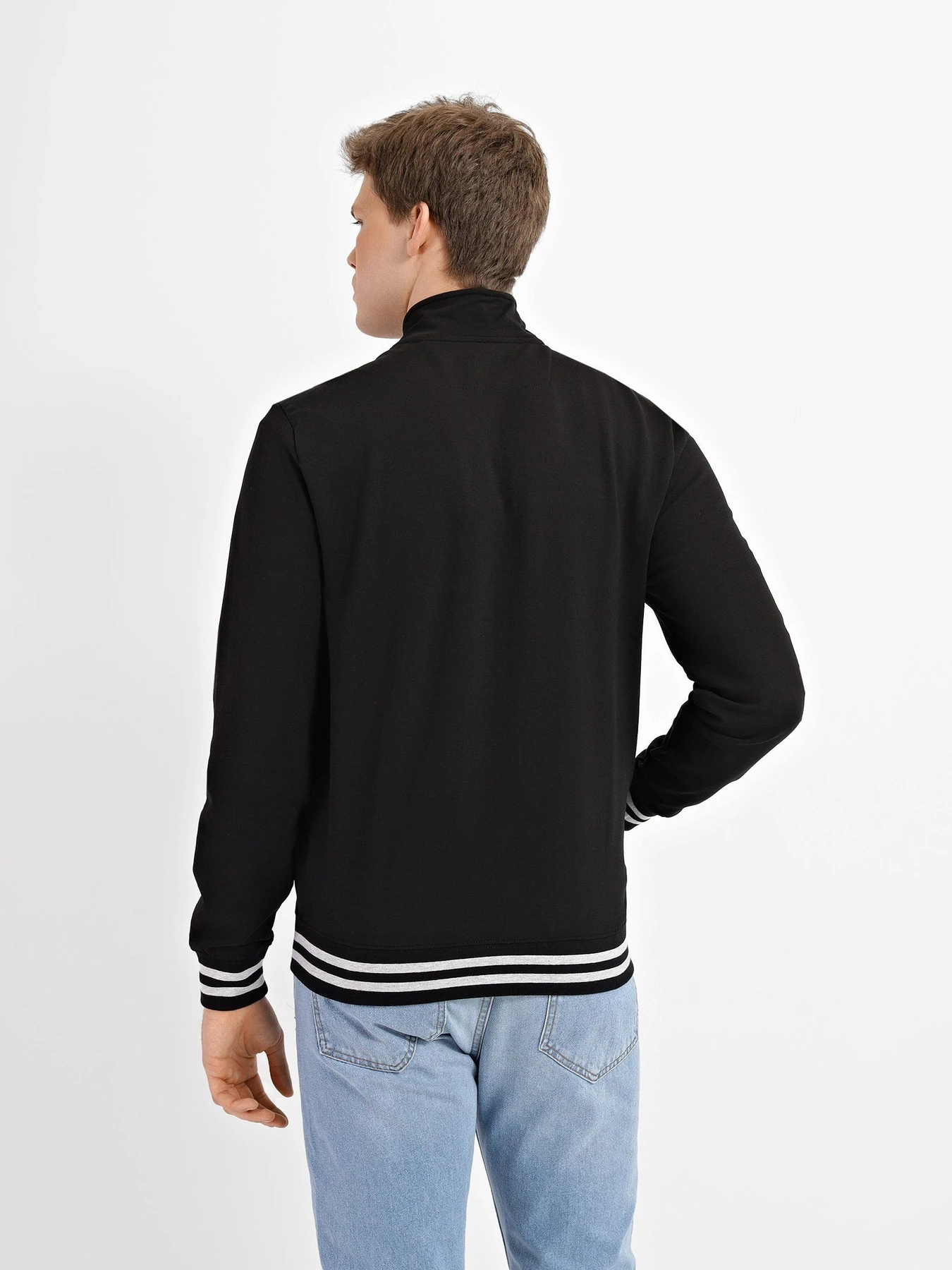 Худі та світшоти GUESS модель M2RQ80.K6ZS1;JBLK Худі та світшоти GUESS модель M2RQ80.K6ZS1;JBLK Фото