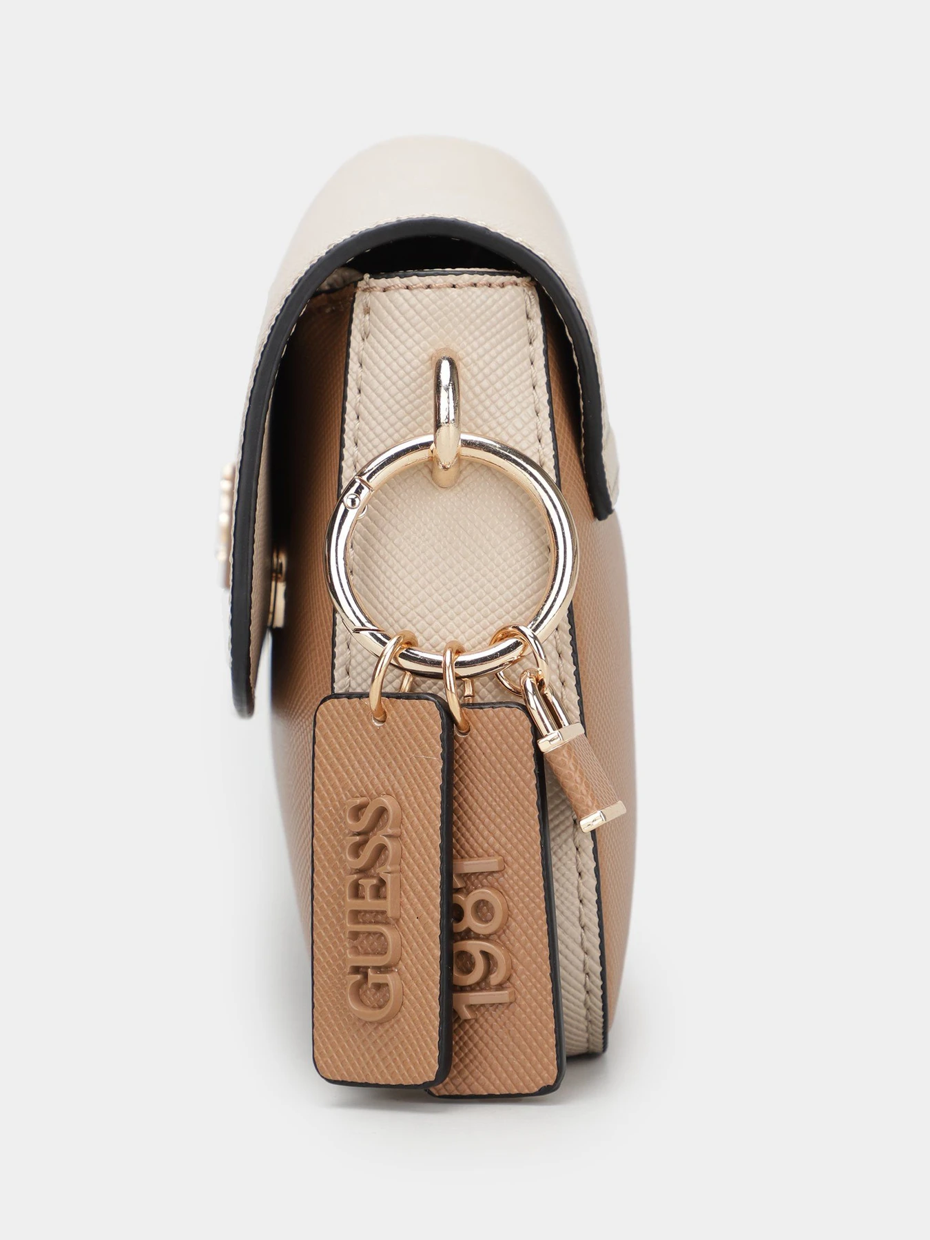 Сумки GUESS модель HWVG81.30190;CML Фото