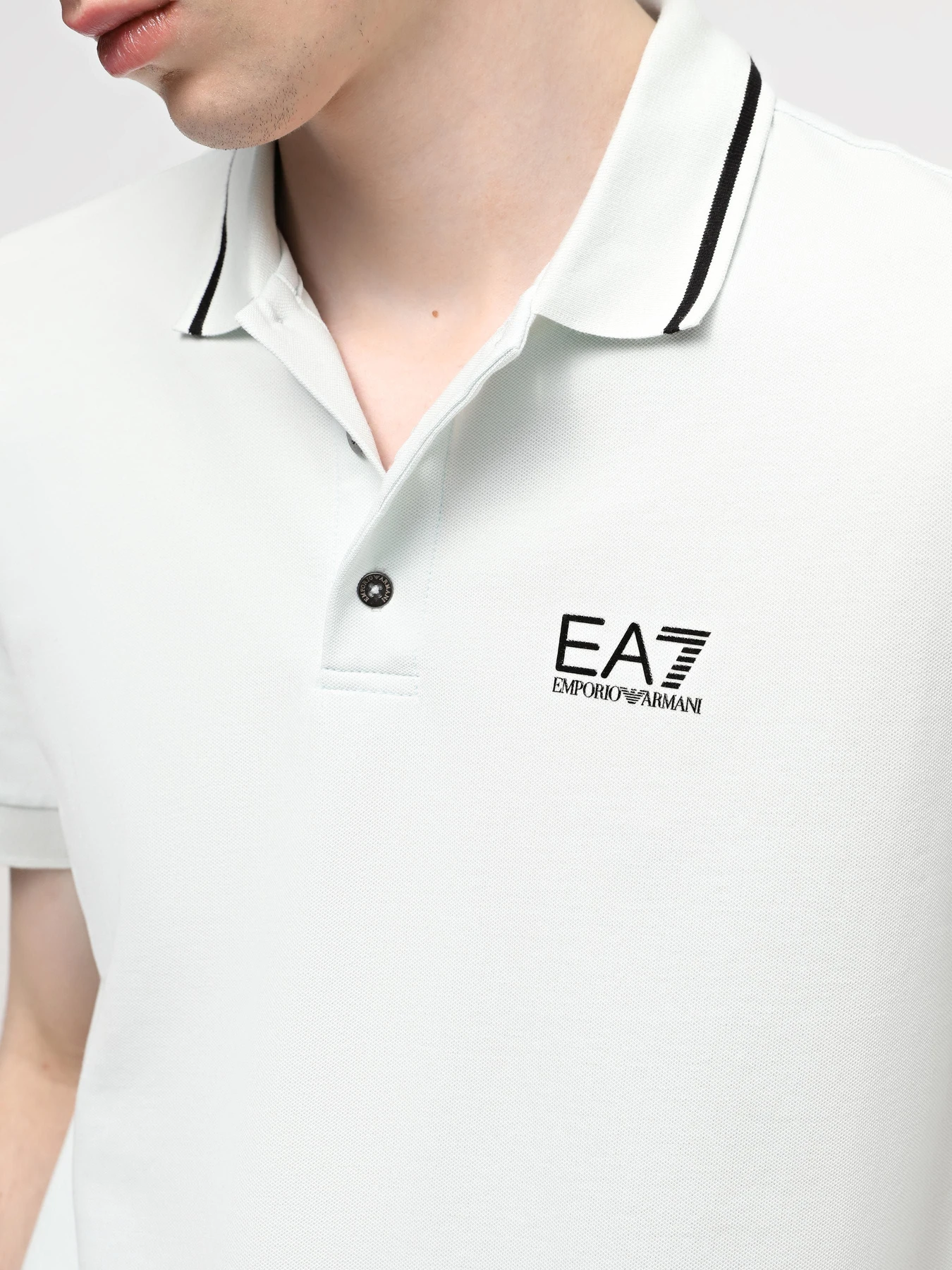 Футболки и поло EA7 Core модель 8NPF06-PJ04Z-1133 Футболки и поло EA7 Core модель 8NPF06-PJ04Z-1133 Фото