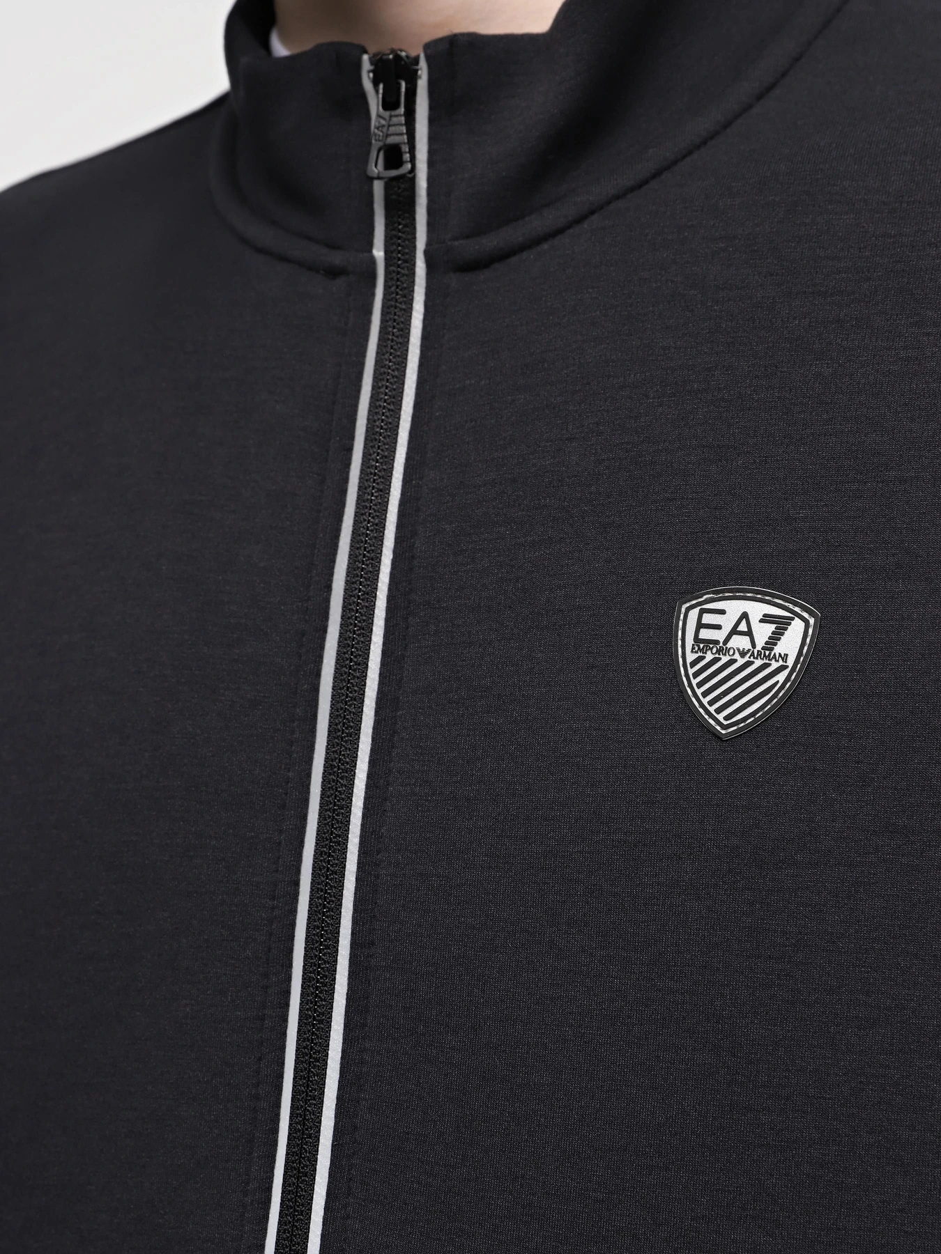 Костюмы EA7 Premium Shield модель 8NPV56-PJ4EZ-1578 Костюмы EA7 Premium Shield модель 8NPV56-PJ4EZ-1578 Фото