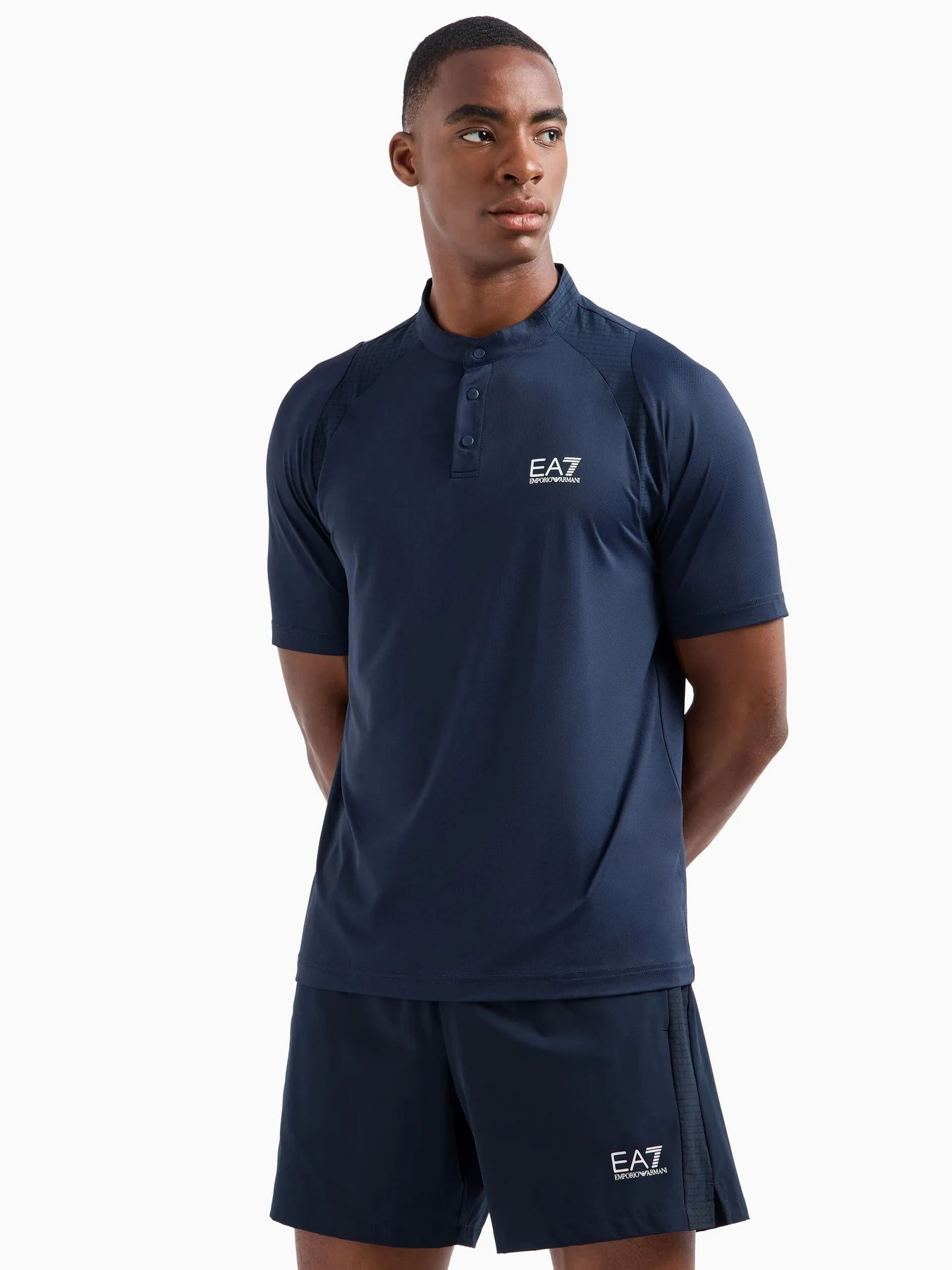 Футболки і поло EA7 Tennis Pro модель 6DPT16-PJEMZ-1562 Футболки і поло EA7 Tennis Pro модель 6DPT16-PJEMZ-1562 Фото