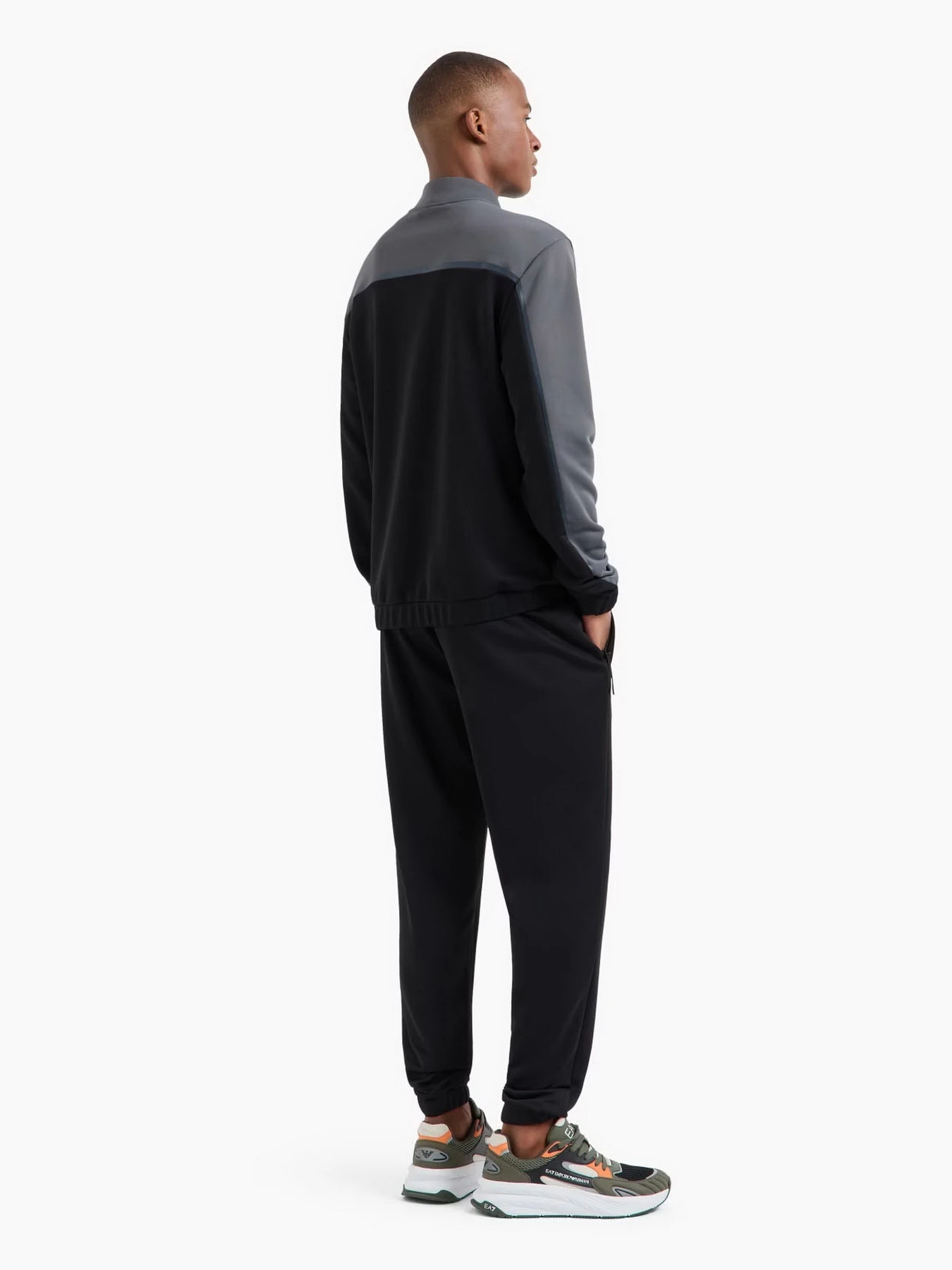 Костюми EA7 Athletic Colour Block модель 6DPV61-PJ16Z-1200 Костюми EA7 Athletic Colour Block модель 6DPV61-PJ16Z-1200 Фото