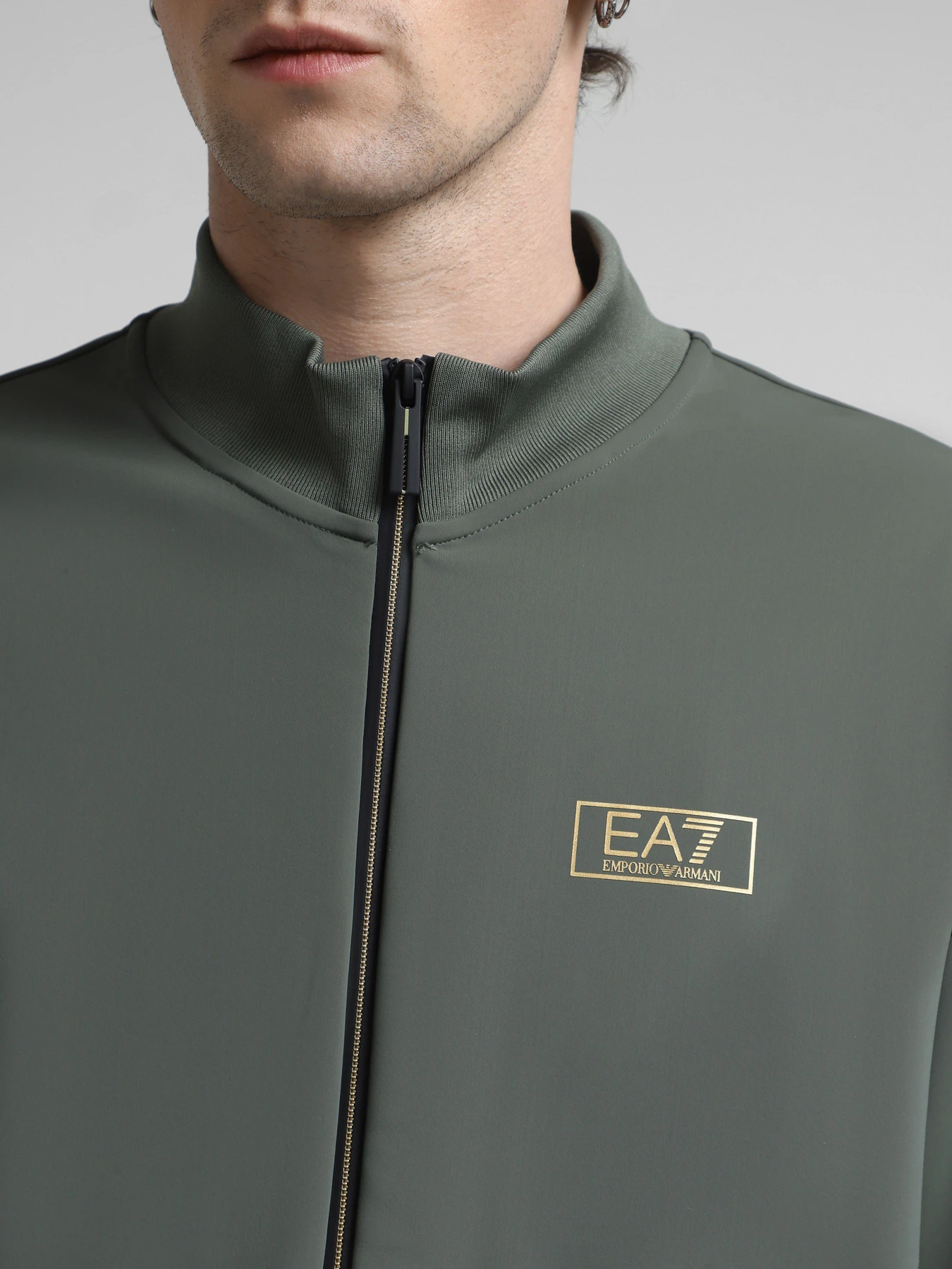 Худи и свитшоты EA7 Gold Label модель 7M000034-AF10343-U8100 Фото