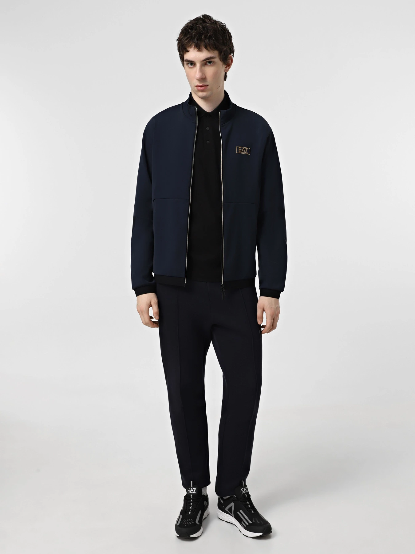 Худи и свитшоты EA7 Gold Label модель 7M000034-AF10343-UB102 Худи и свитшоты EA7 Gold Label модель 7M000034-AF10343-UB102 Фото