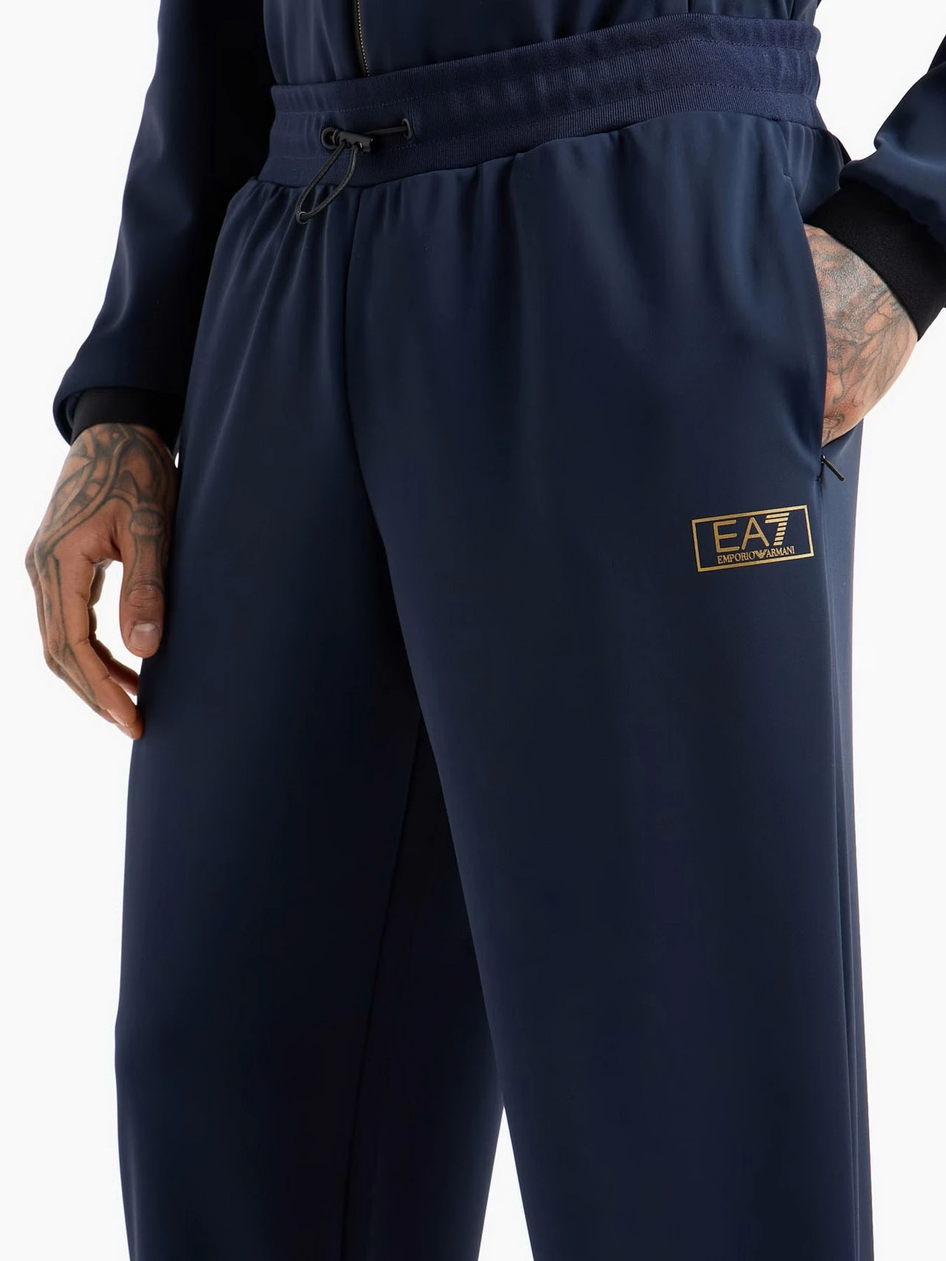Брюки EA7 Gold Label модель 7M000028-AF10343-UB102 Брюки EA7 Gold Label модель 7M000028-AF10343-UB102 Фото
