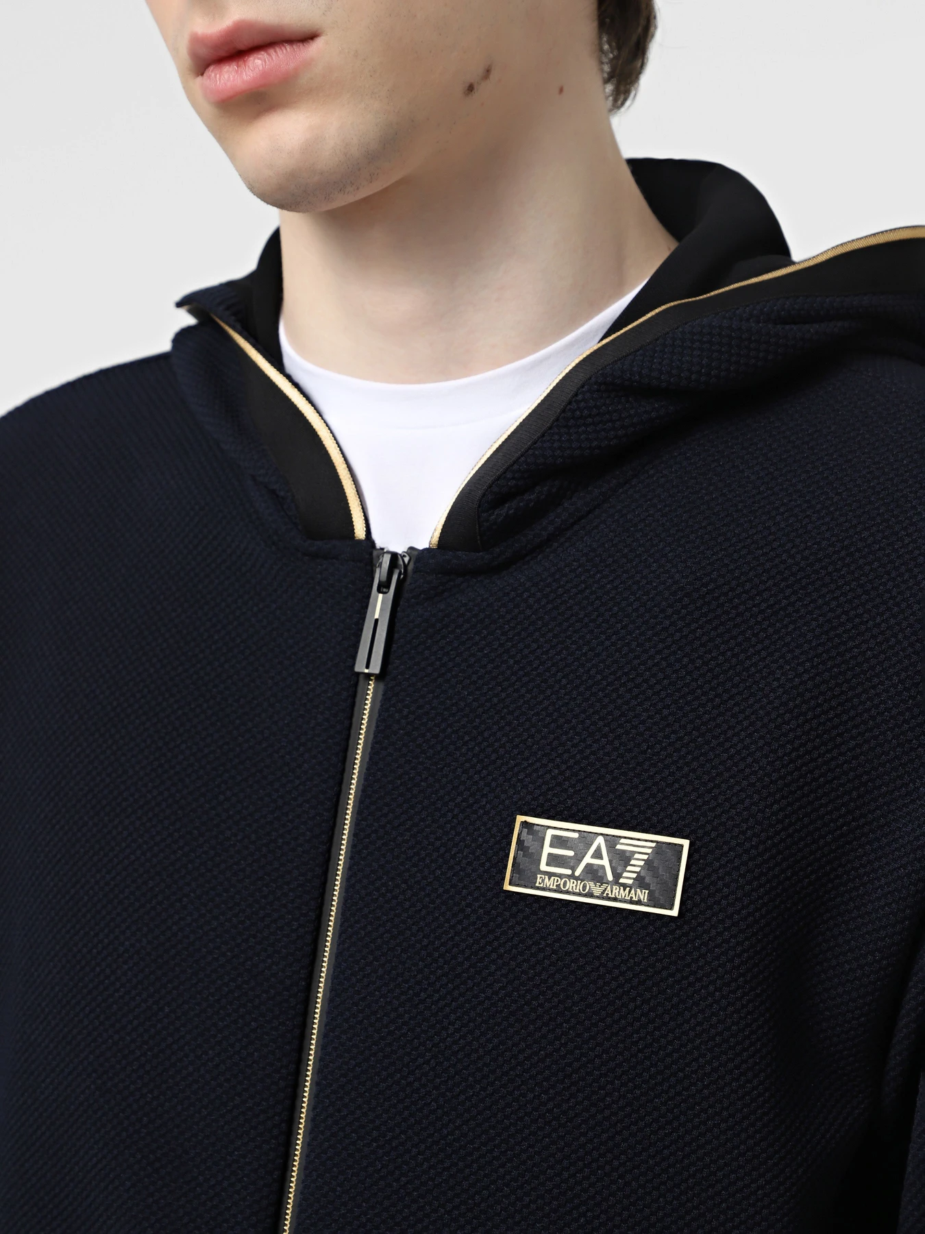 Худи и свитшоты EA7 Gold Label модель 7M000037-AF10344-UB102 Худи и свитшоты EA7 Gold Label модель 7M000037-AF10344-UB102 Фото