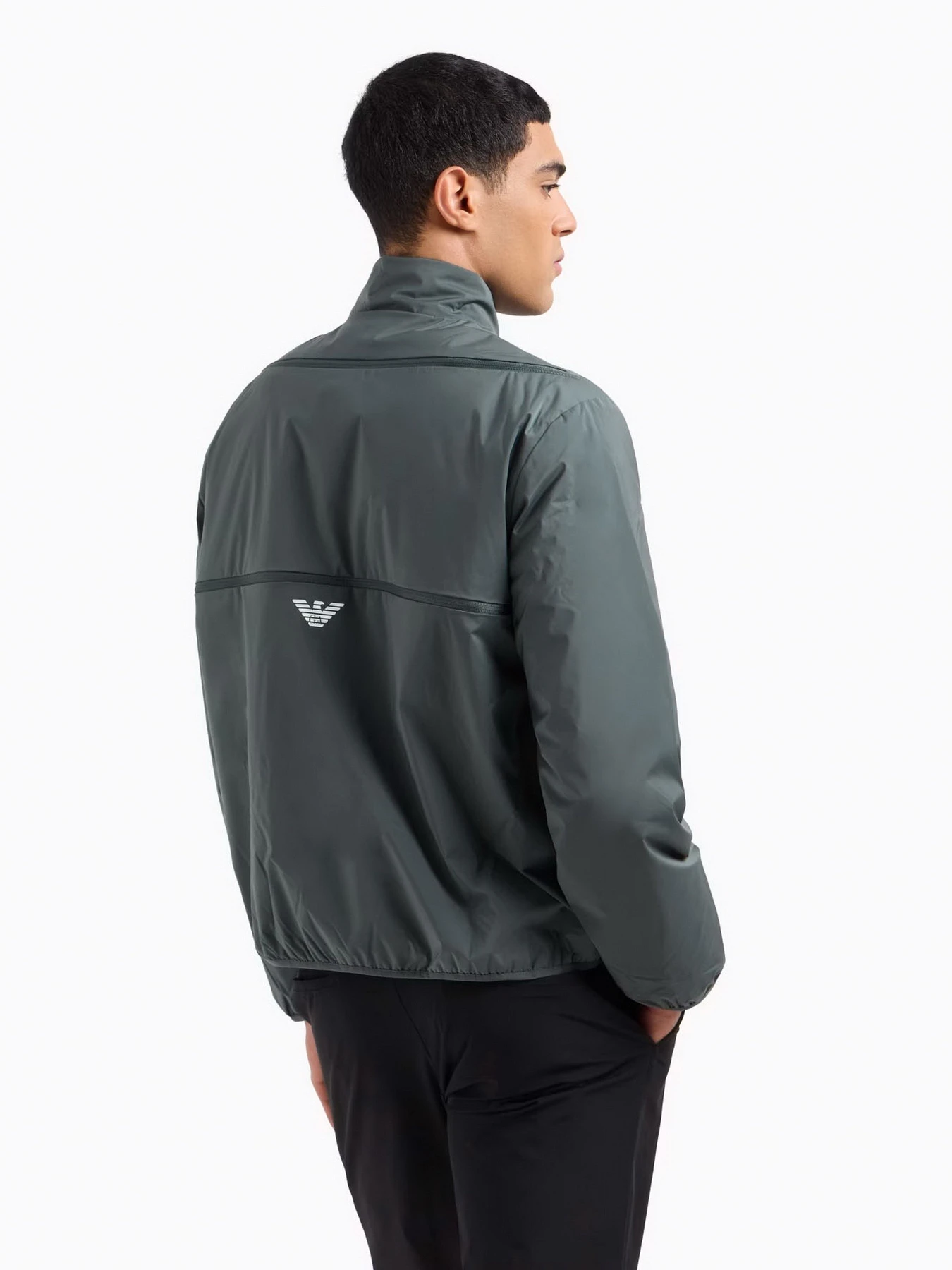 Куртки и дубленки EA7 Golf Pro модель 7M000201-AF12953-U8109 Куртки и дубленки EA7 Golf Pro модель 7M000201-AF12953-U8109 Фото