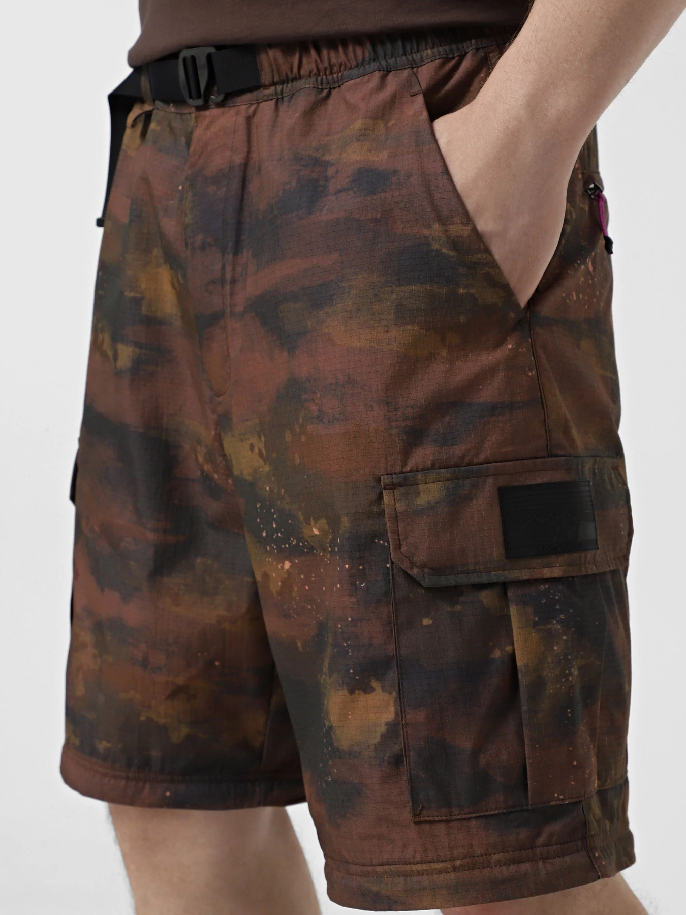 Штани EA7 Urban Escape модель 7M000087-AF13154-F6007 Штани EA7 Urban Escape модель 7M000087-AF13154-F6007 Фото