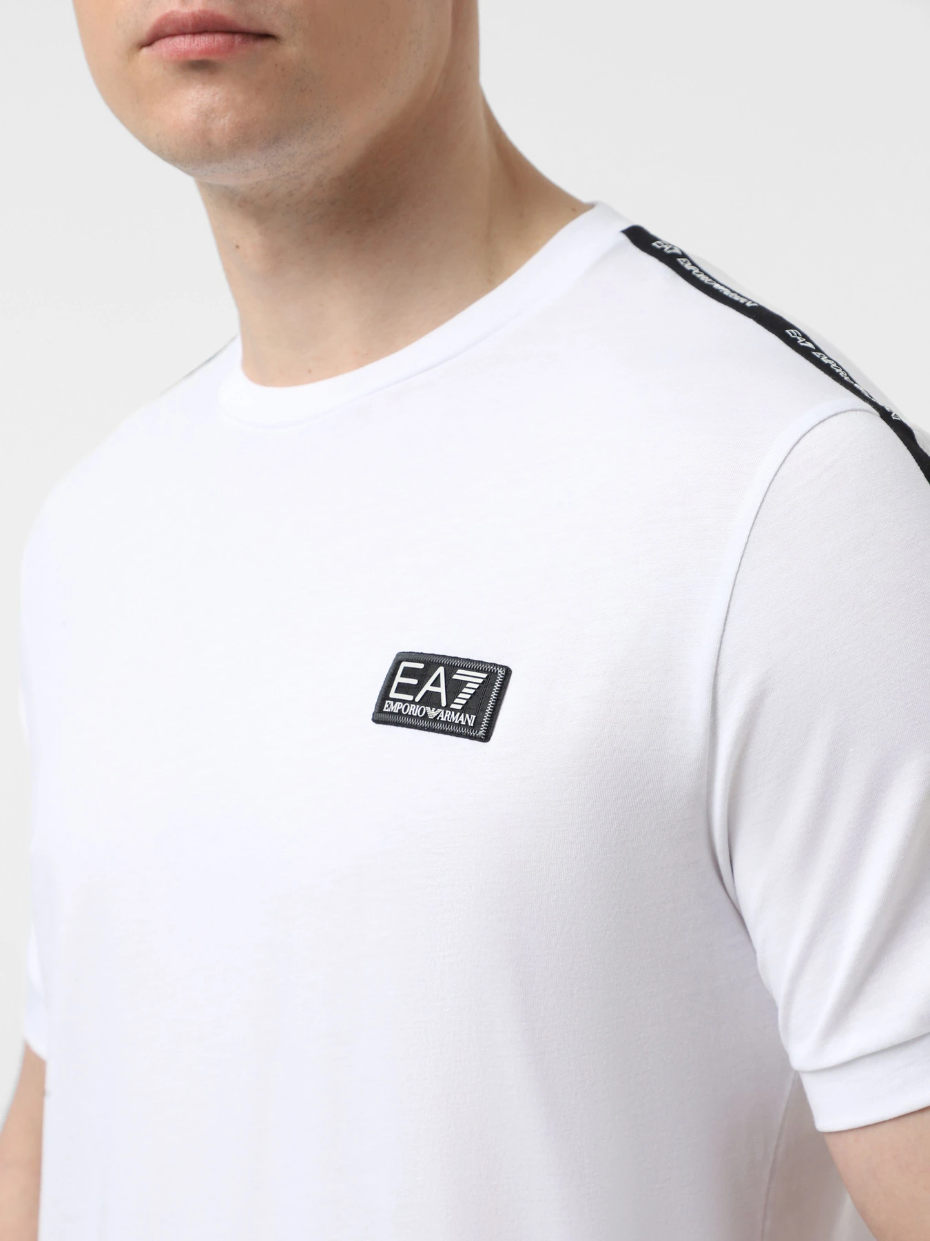 Футболки і поло EA7 Logo Series модель 7M001037-AF10378-U0002 Футболки і поло EA7 Logo Series модель 7M001037-AF10378-U0002 Фото